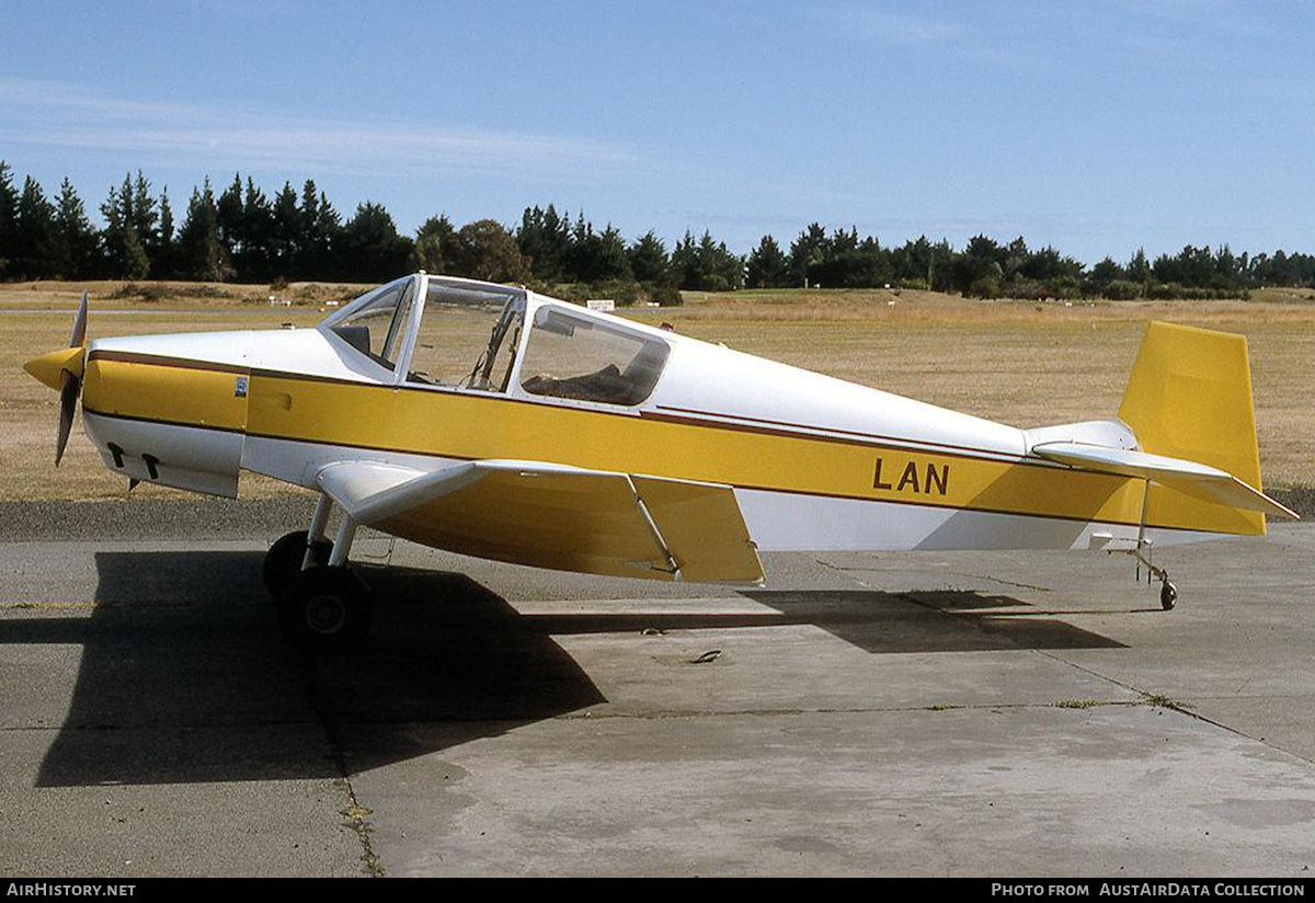 Aircraft Photo of ZK-LAN | Jodel D-11 | AirHistory.net #740441