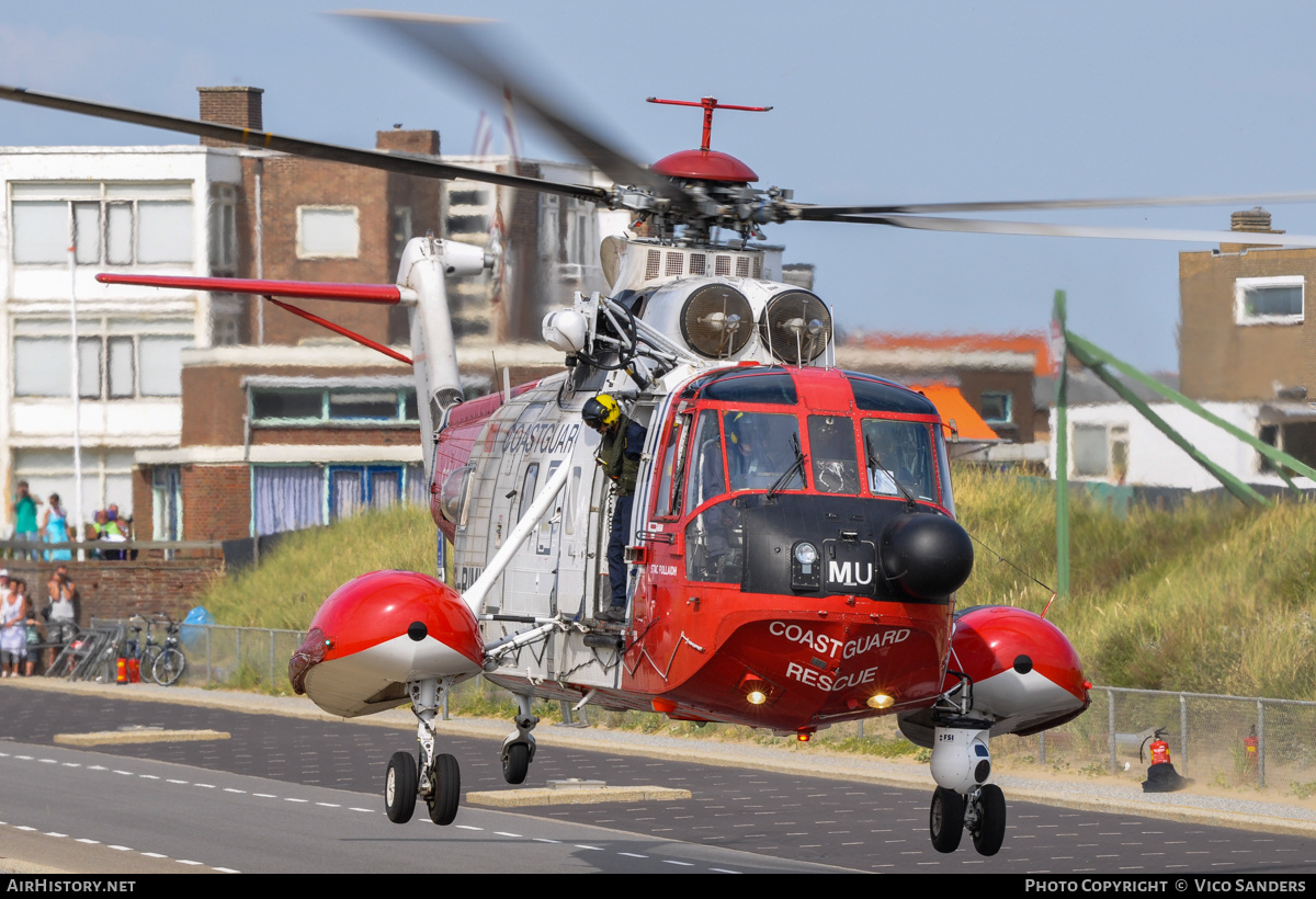 Aircraft Photo of G-BIMU | Sikorsky S-61N MkII | Kustwacht - Netherlands Coastguard | AirHistory.net #740454
