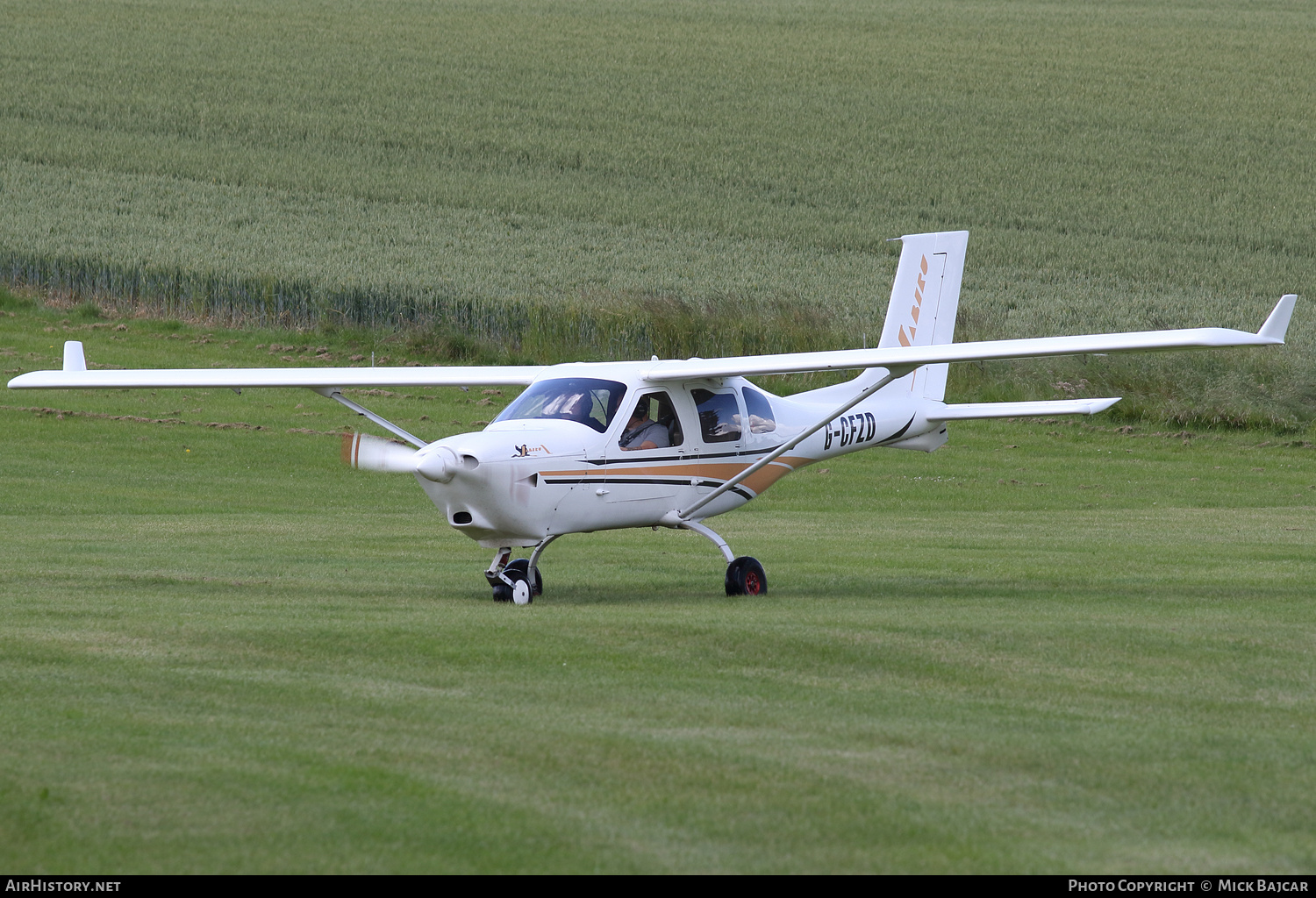 Aircraft Photo of G-CFZD | Jabiru J430 | AirHistory.net #740507