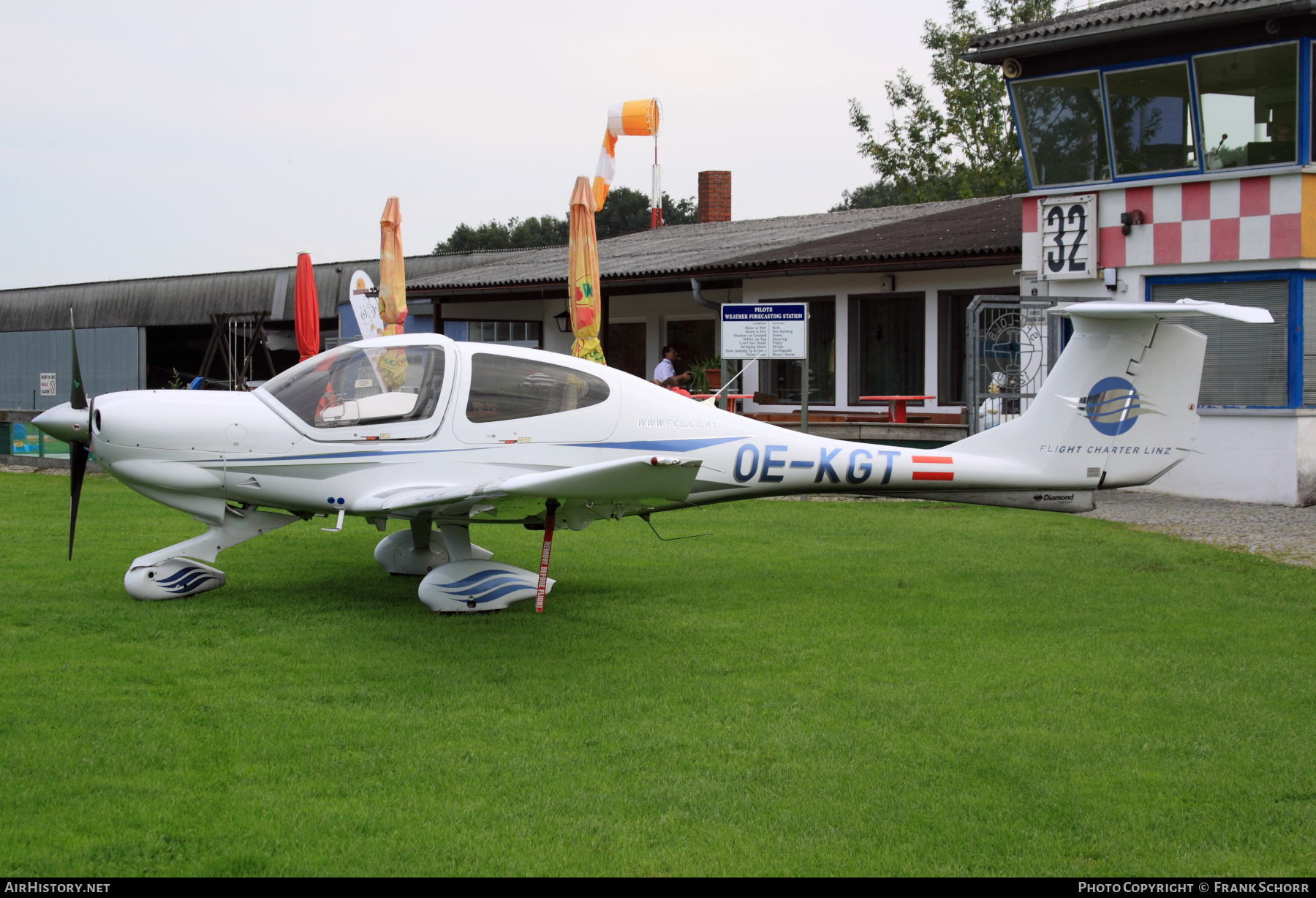 Aircraft Photo of OE-KGT | Diamond DA40D Diamond Star TDI | Flight Charter Linz | AirHistory.net #740520