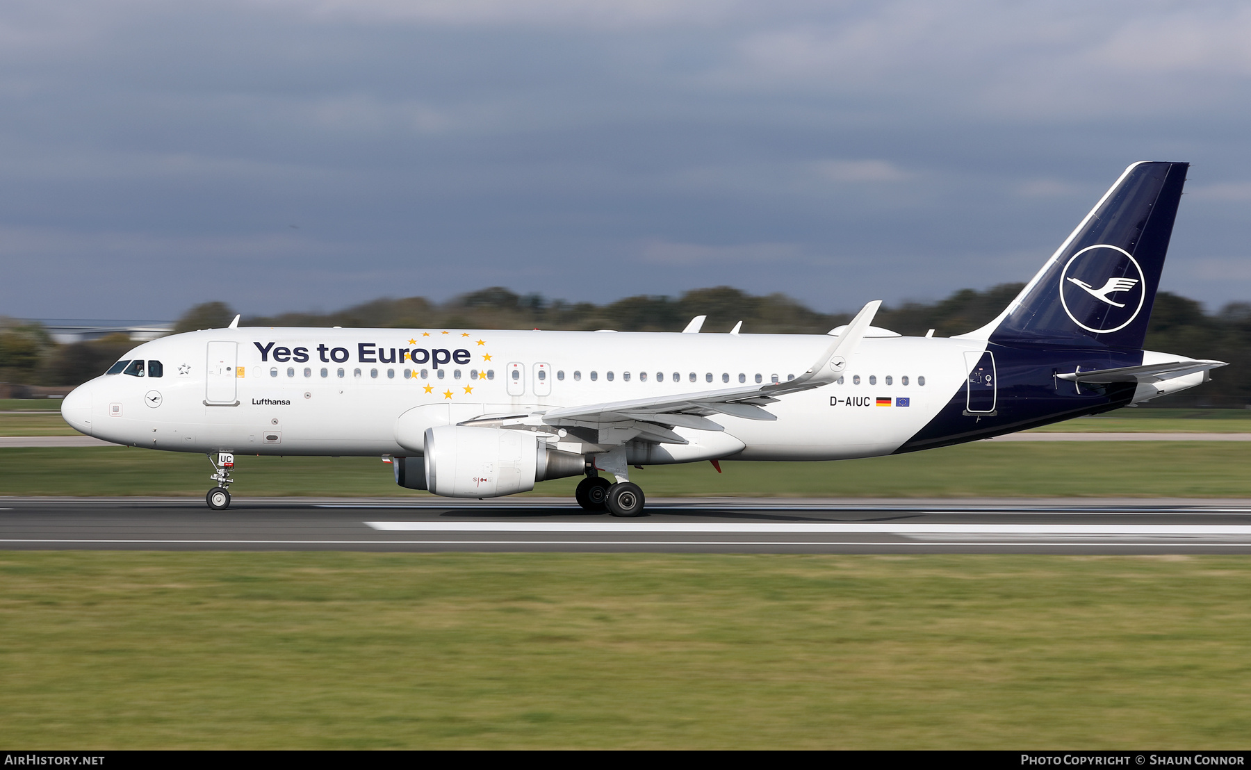 Aircraft Photo of D-AIUC | Airbus A320-214 | Lufthansa | AirHistory.net #740611