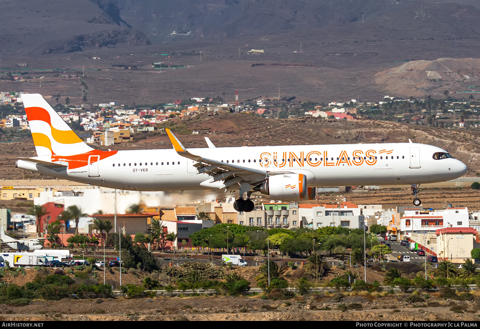 Aircraft Photo of OY-VKB | Airbus A321-251NX | Sunclass Airlines | AirHistory.net #740805