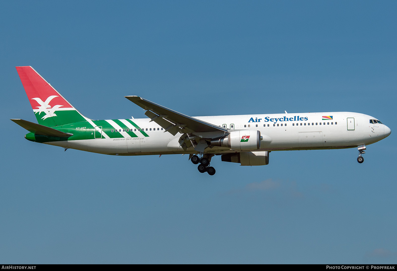 Aircraft Photo of S7-ASY | Boeing 767-3Q8/ER | Air Seychelles | AirHistory.net #740839