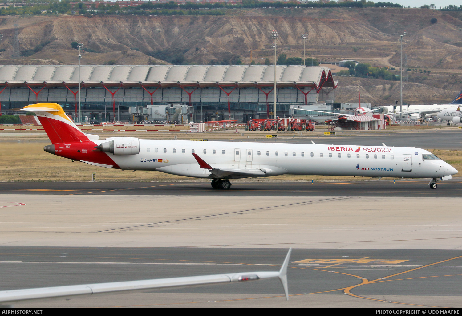 Aircraft Photo of EC-MRI | Bombardier CRJ-1000 (CL-600-2E25) | Iberia Regional | AirHistory.net #741111