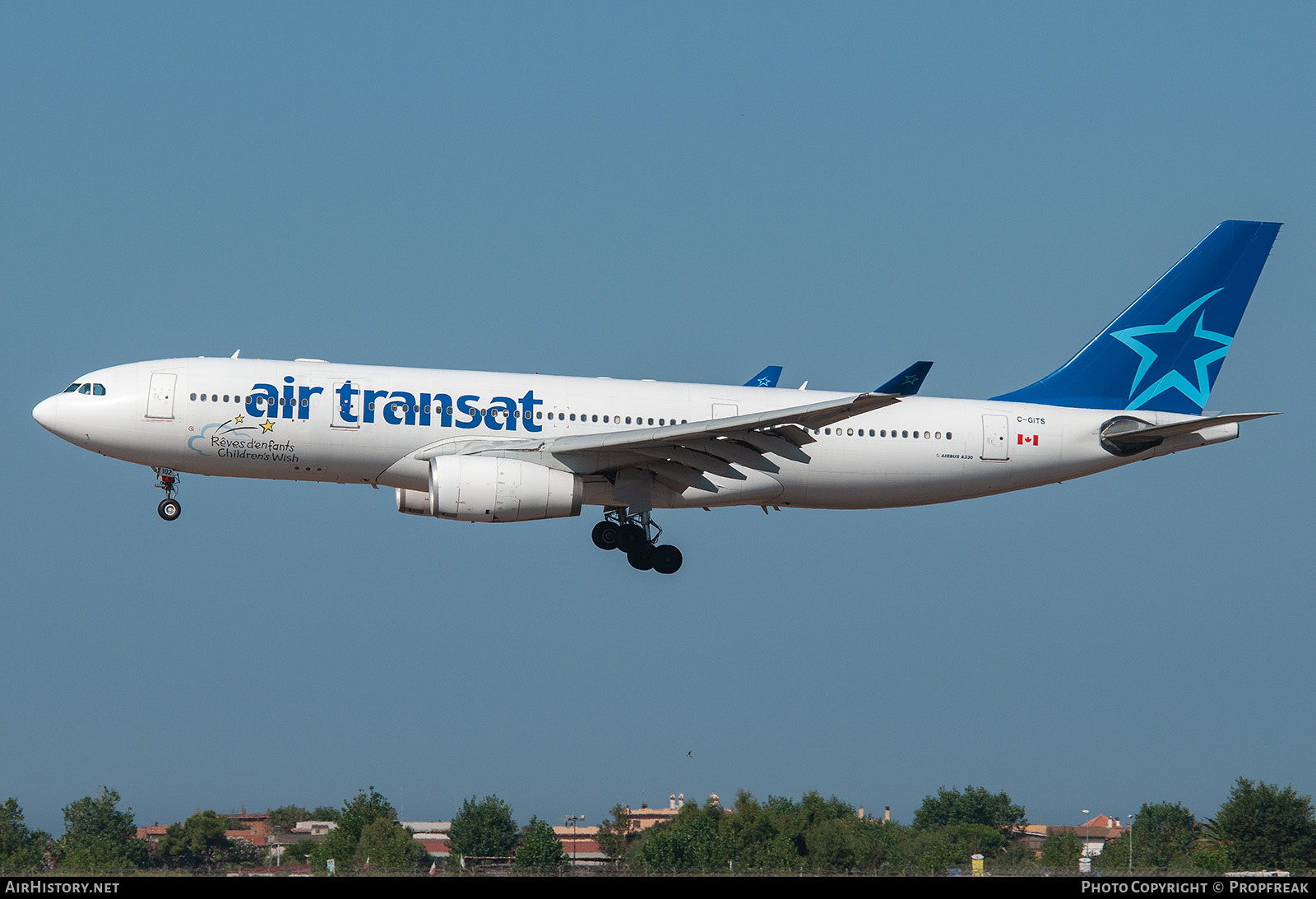 Aircraft Photo of C-GITS | Airbus A330-243 | Air Transat | AirHistory.net #741151