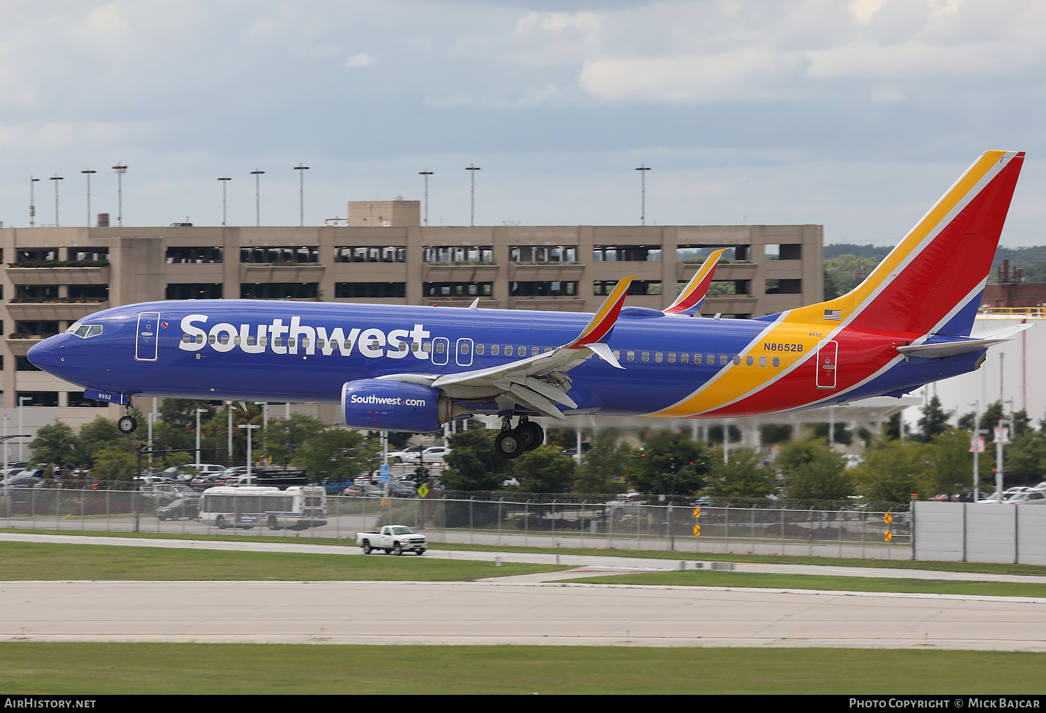 Aircraft Photo of N8652B | Boeing 737-8H4 | Southwest Airlines | AirHistory.net #741154