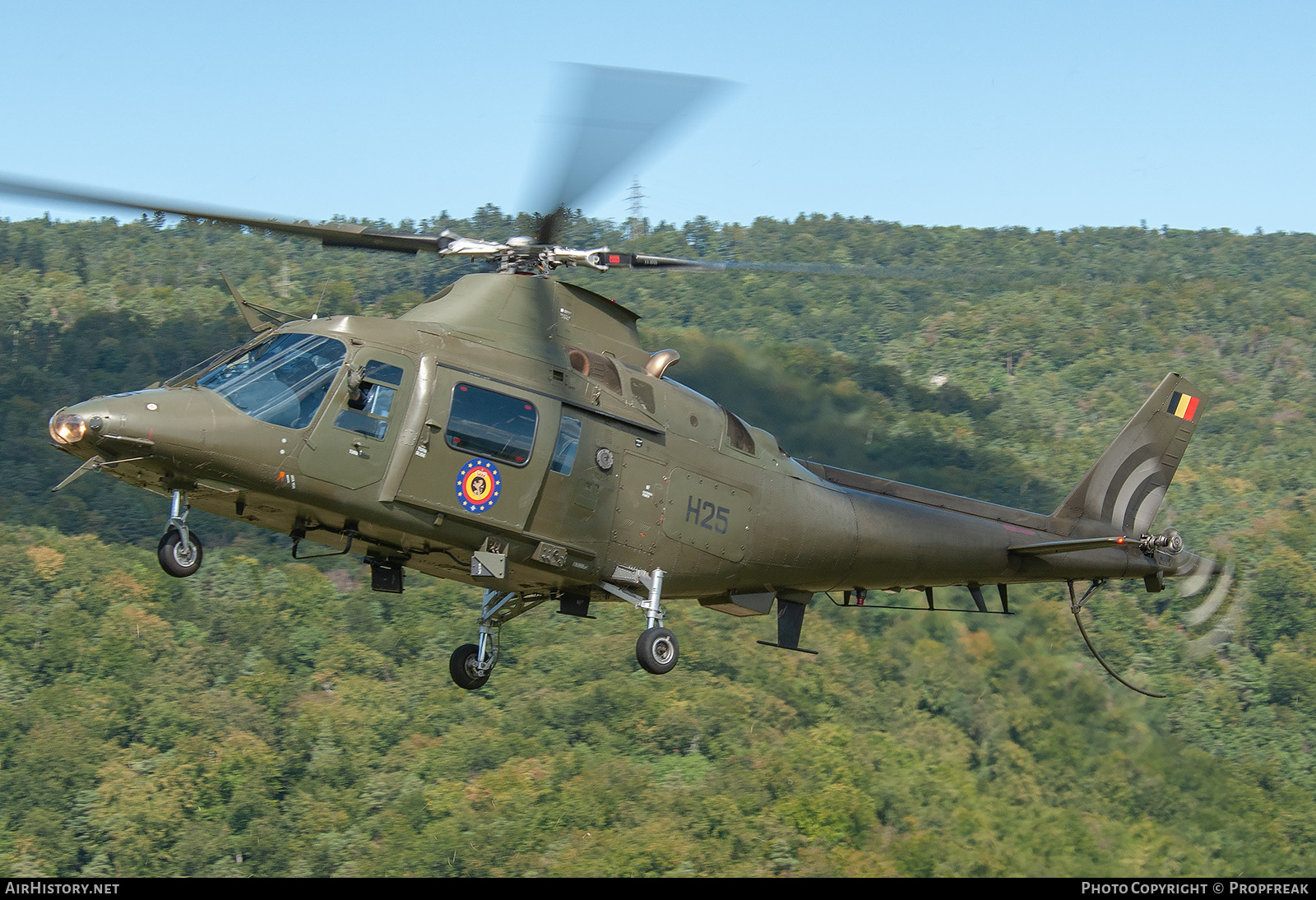Aircraft Photo of H25 | Agusta A-109HO (A-109BA) | Belgium - Army | AirHistory.net #741166