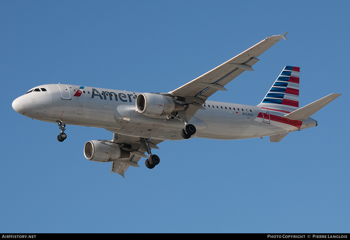 Aircraft Photo of N124US | Airbus A320-214 | American Airlines | AirHistory.net #741208