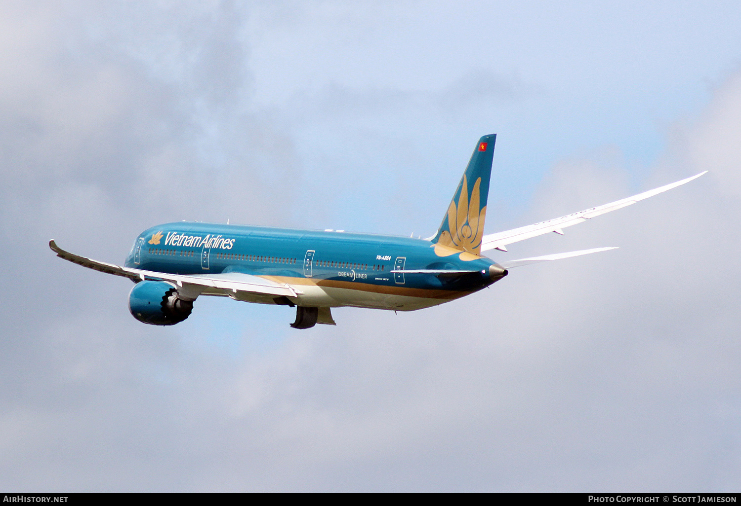Aircraft Photo of VN-A864 | Boeing 787-9 Dreamliner | Vietnam Airlines | AirHistory.net #741247