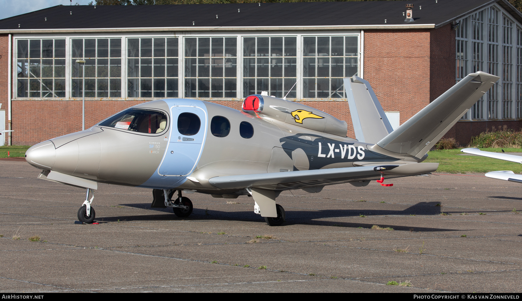 Aircraft Photo of LX-VDS | Cirrus SF-50 Vision G2+ | AirHistory.net #741262