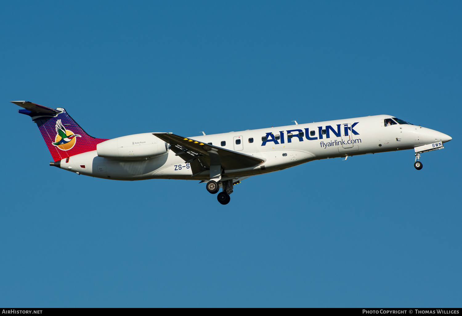 Aircraft Photo of ZS-SWN | Embraer ERJ-135LR (EMB-135LR) | Airlink | AirHistory.net #741286