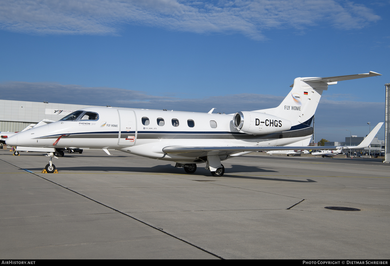 Aircraft Photo of D-CHGS | Embraer EMB-505 Phenom 300 | Fly Home | AirHistory.net #741305
