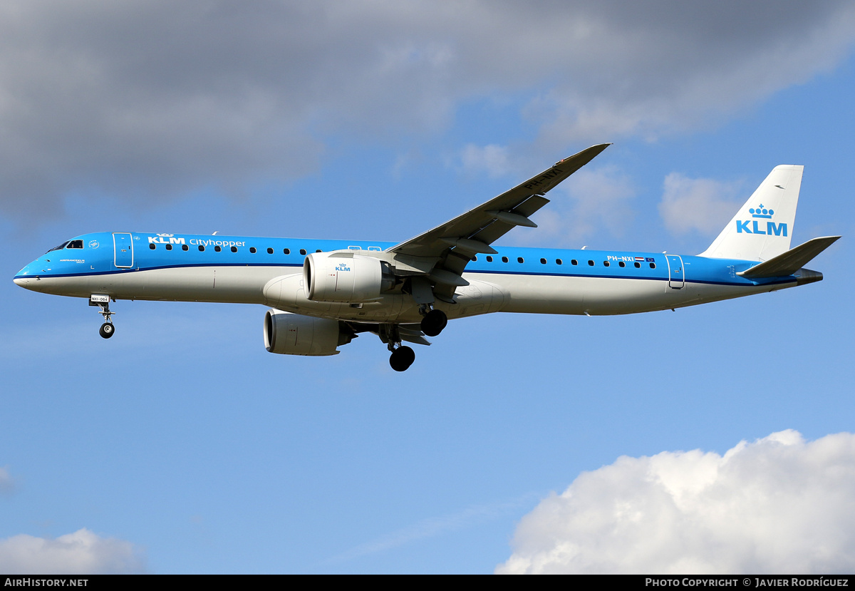 Aircraft Photo of PH-NXI | Embraer 195-E2 (ERJ-190-400) | KLM Cityhopper | AirHistory.net #741353