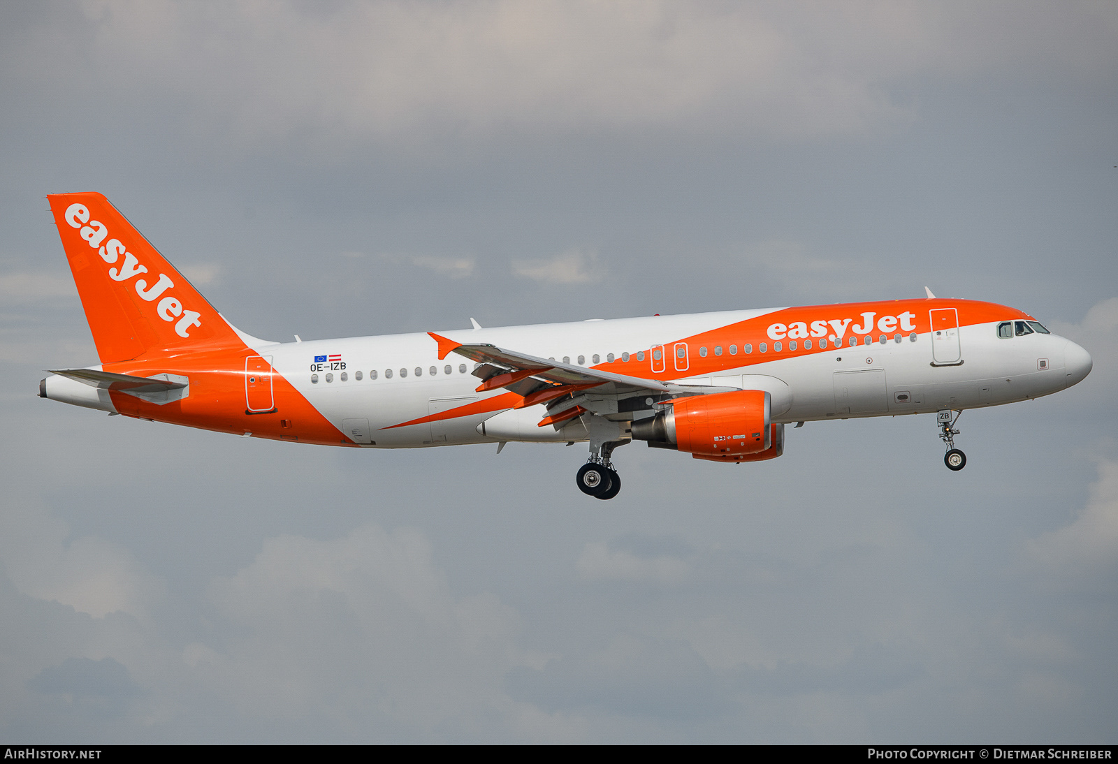 Aircraft Photo of OE-IZB | Airbus A320-214 | EasyJet | AirHistory.net #741362