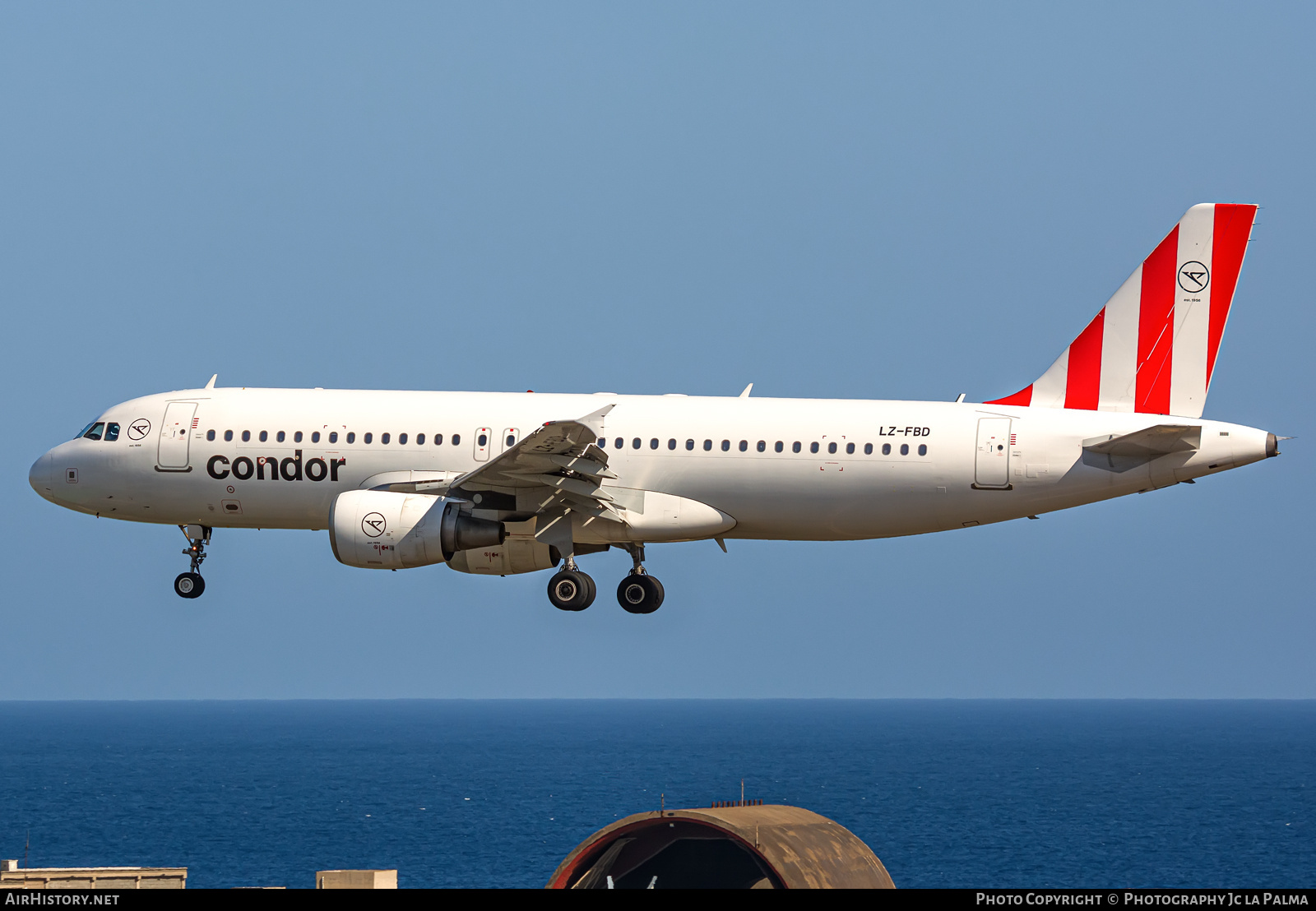 Aircraft Photo of LZ-FBD | Airbus A320-214 | Condor Flugdienst | AirHistory.net #741378