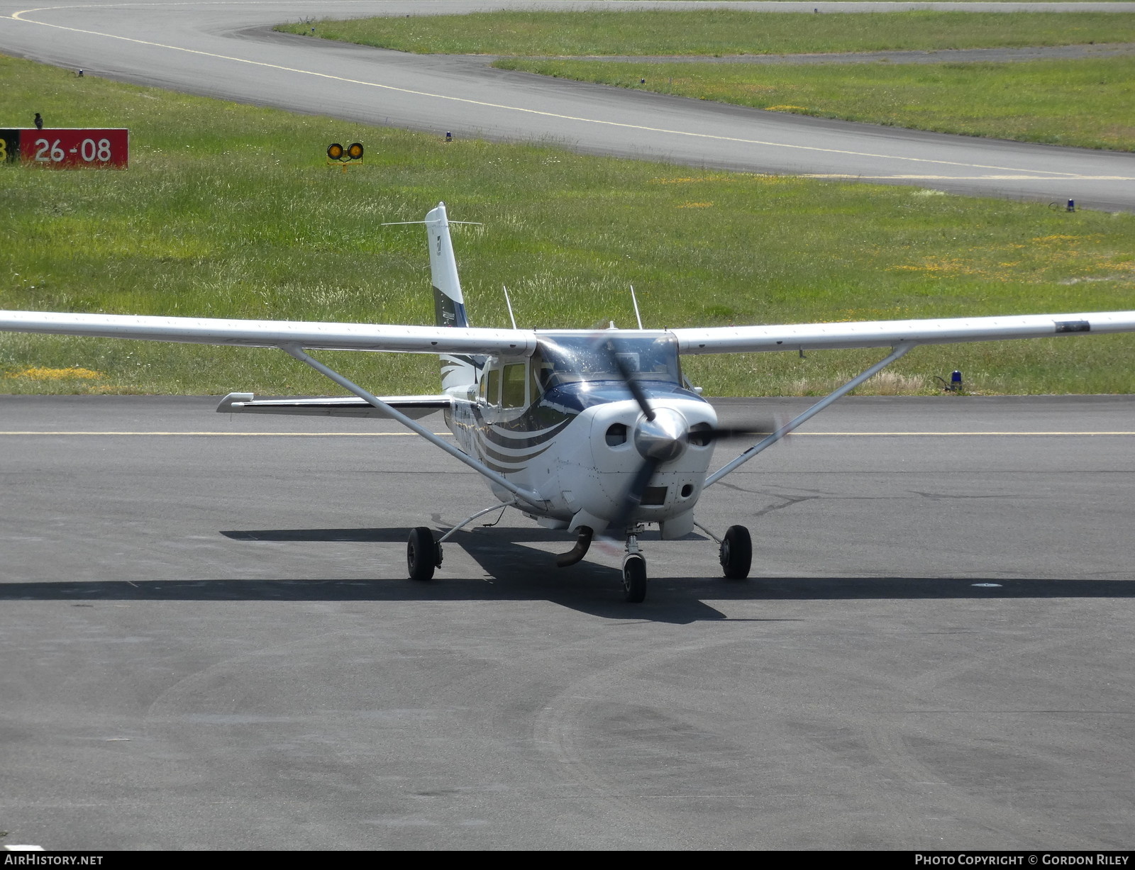 Aircraft Photo of F-HSIG | Cessna T206H Turbo Stationair TC | AirHistory.net #741445