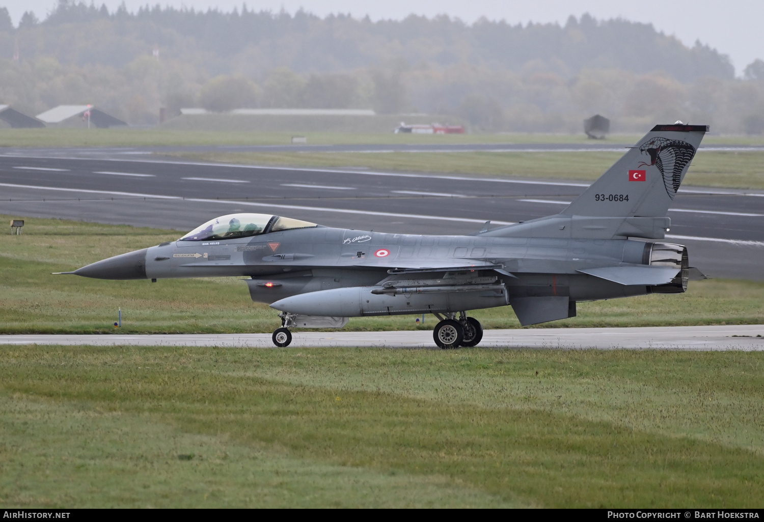 Aircraft Photo of 93-0684 | General Dynamics F-16C Fighting Falcon | Turkey - Air Force | AirHistory.net #741603
