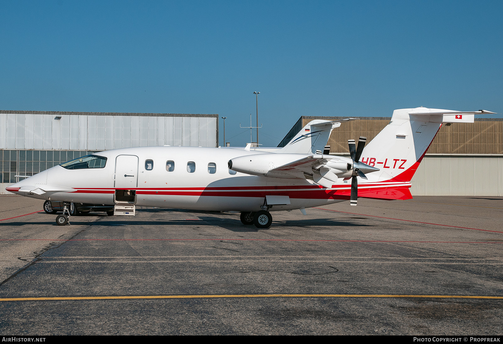 Aircraft Photo of HB-LTZ | Piaggio P-180 Avanti | AirHistory.net #741617