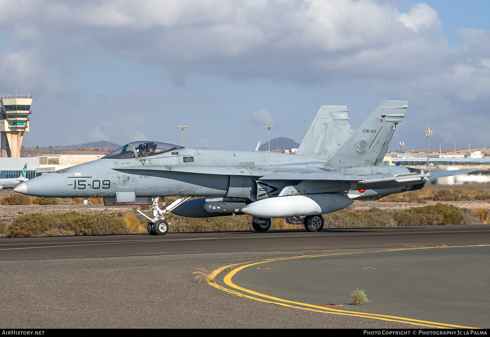 Aircraft Photo of C15-22 | McDonnell Douglas EF-18M Hornet | Spain - Air Force | AirHistory.net #741620