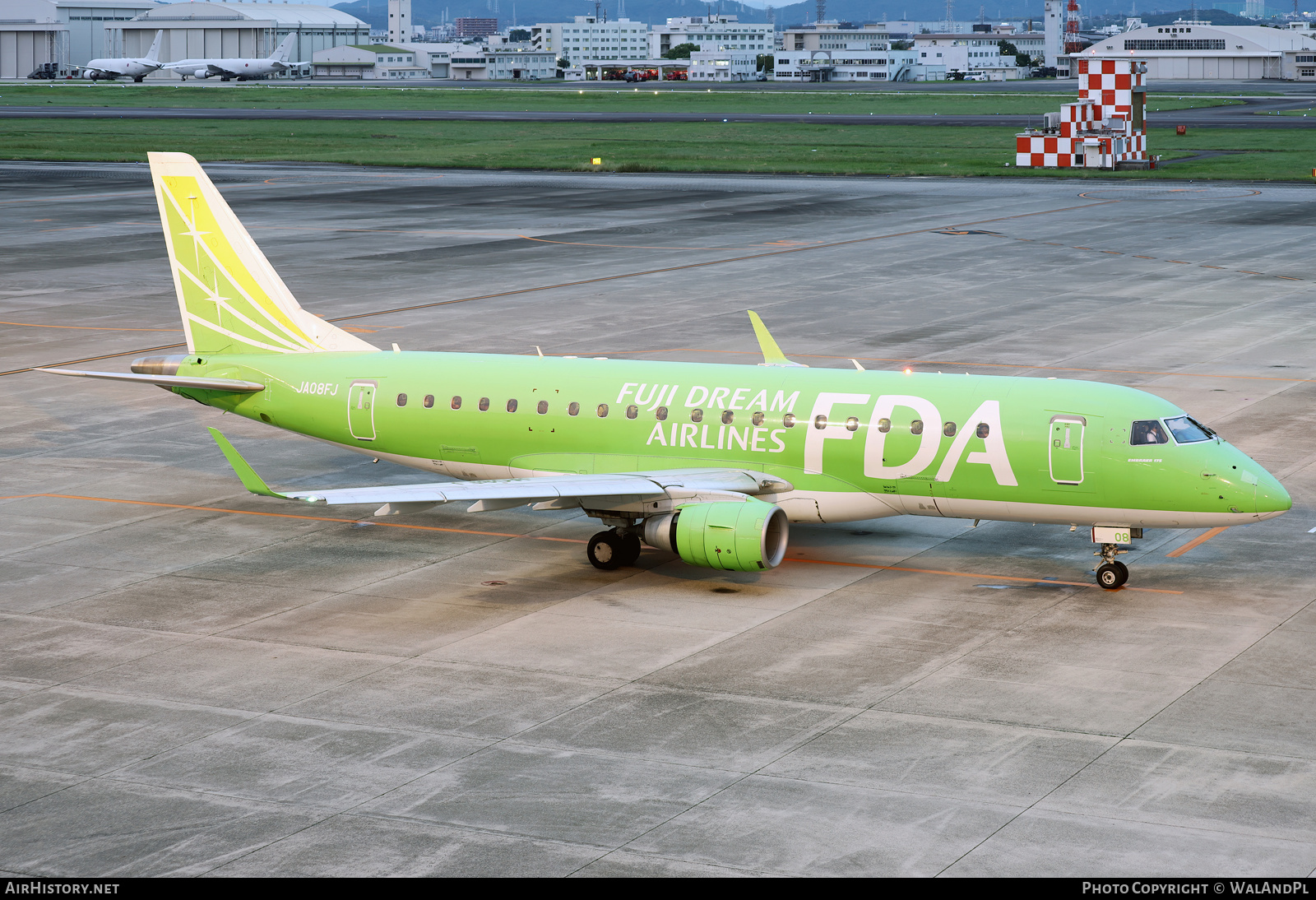 Aircraft Photo of JA08FJ | Embraer 175STD (ERJ-170-200STD) | FDA - Fuji Dream Airlines | AirHistory.net #741747