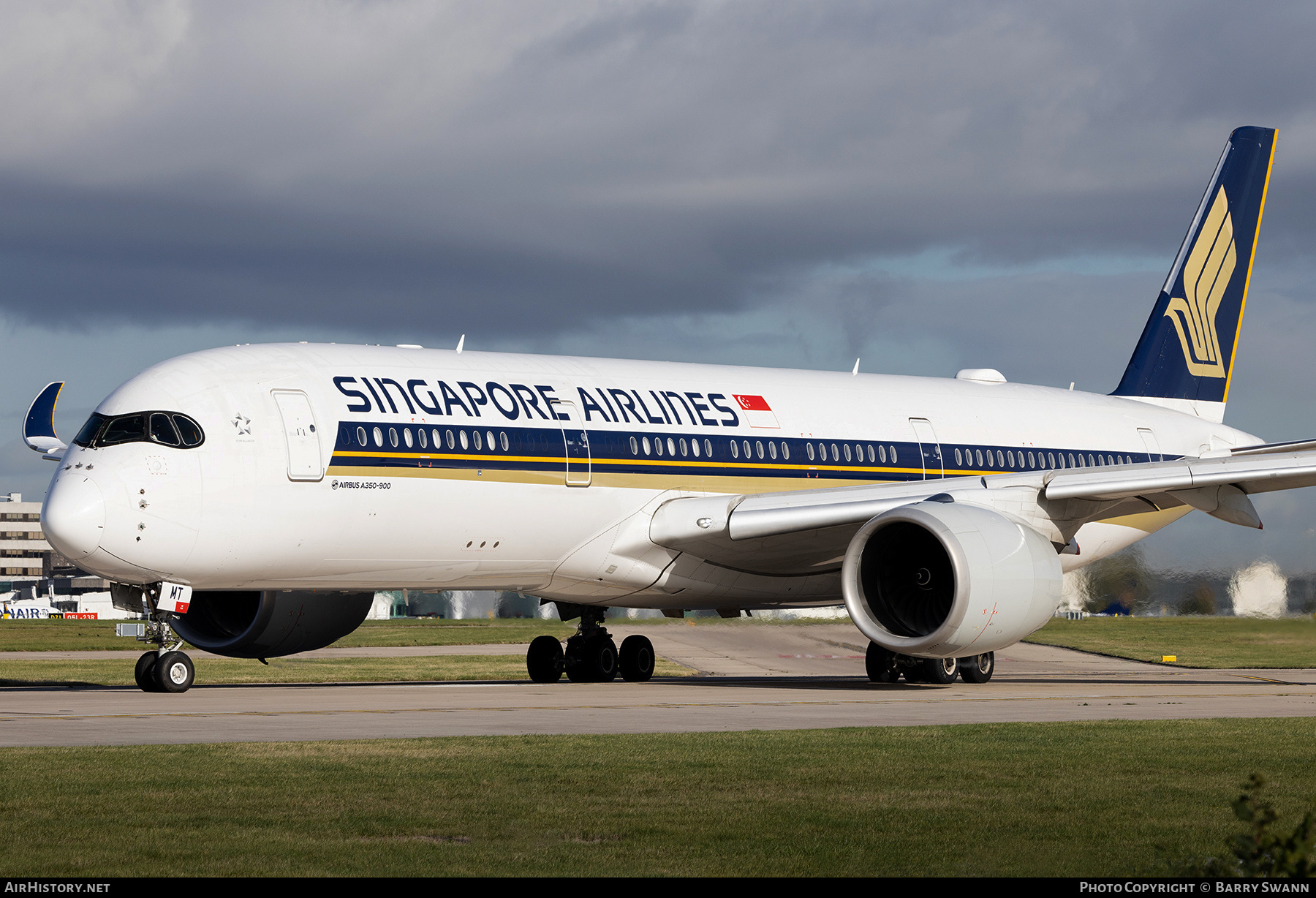 Aircraft Photo of 9V-SMT | Airbus A350-941 | Singapore Airlines | AirHistory.net #741882