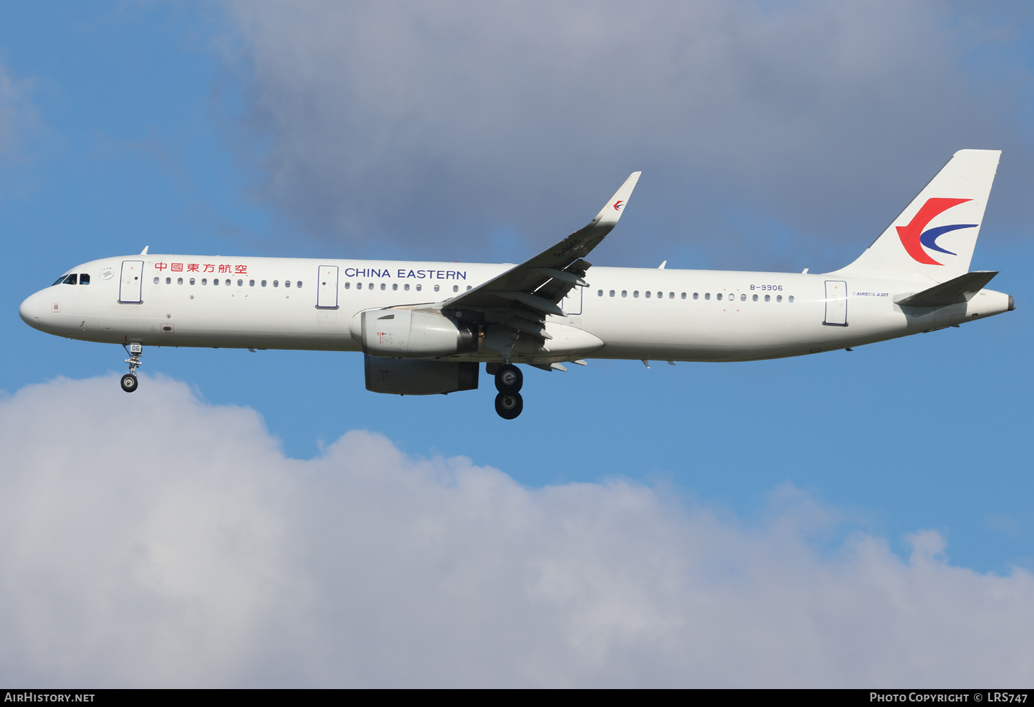 Aircraft Photo of B-9906 | Airbus A321-231 | China Eastern Airlines | AirHistory.net #741937