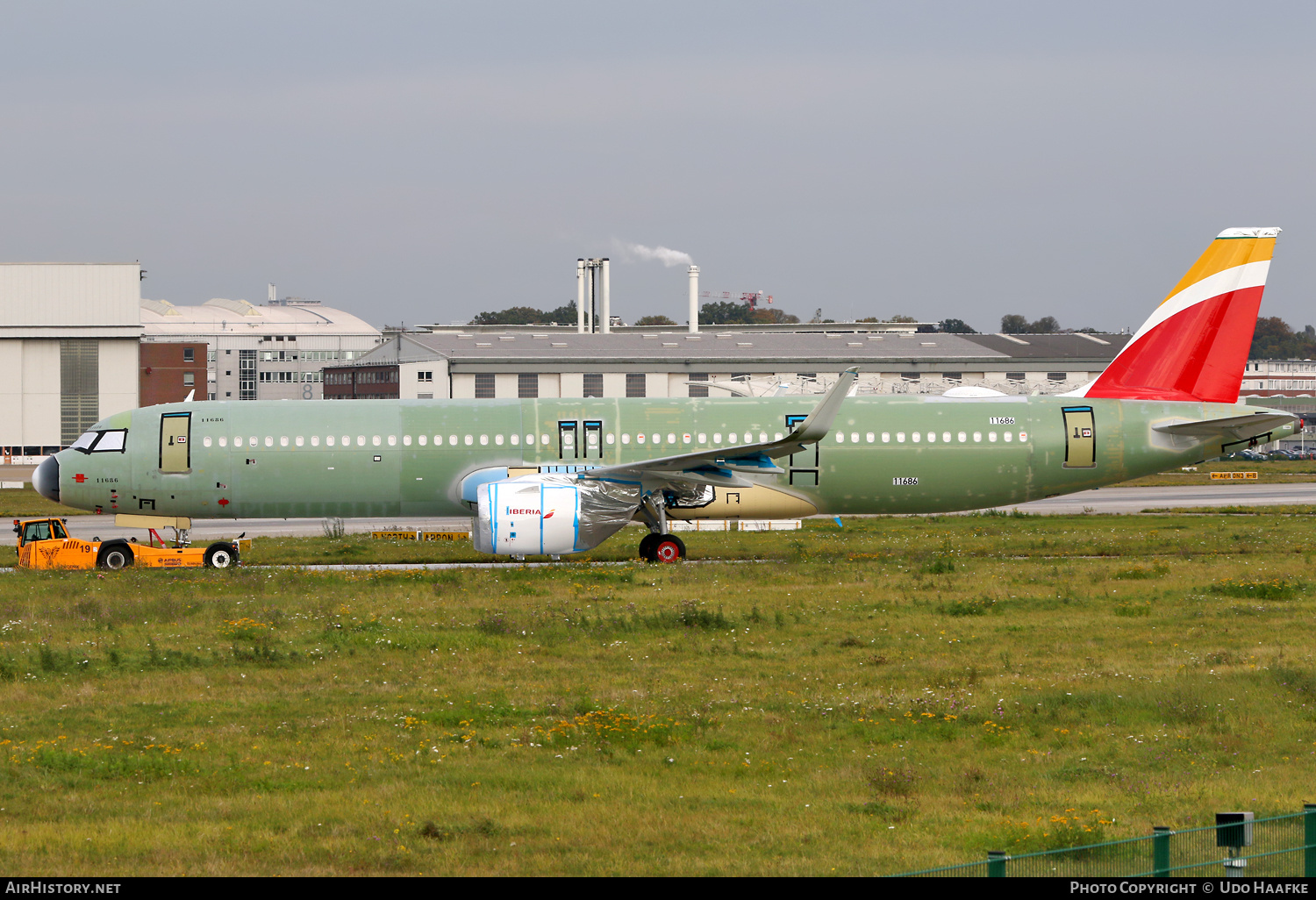 Aircraft Photo of D-AZWI / EC-OLE | Airbus A321-253NY | Iberia | AirHistory.net #741942