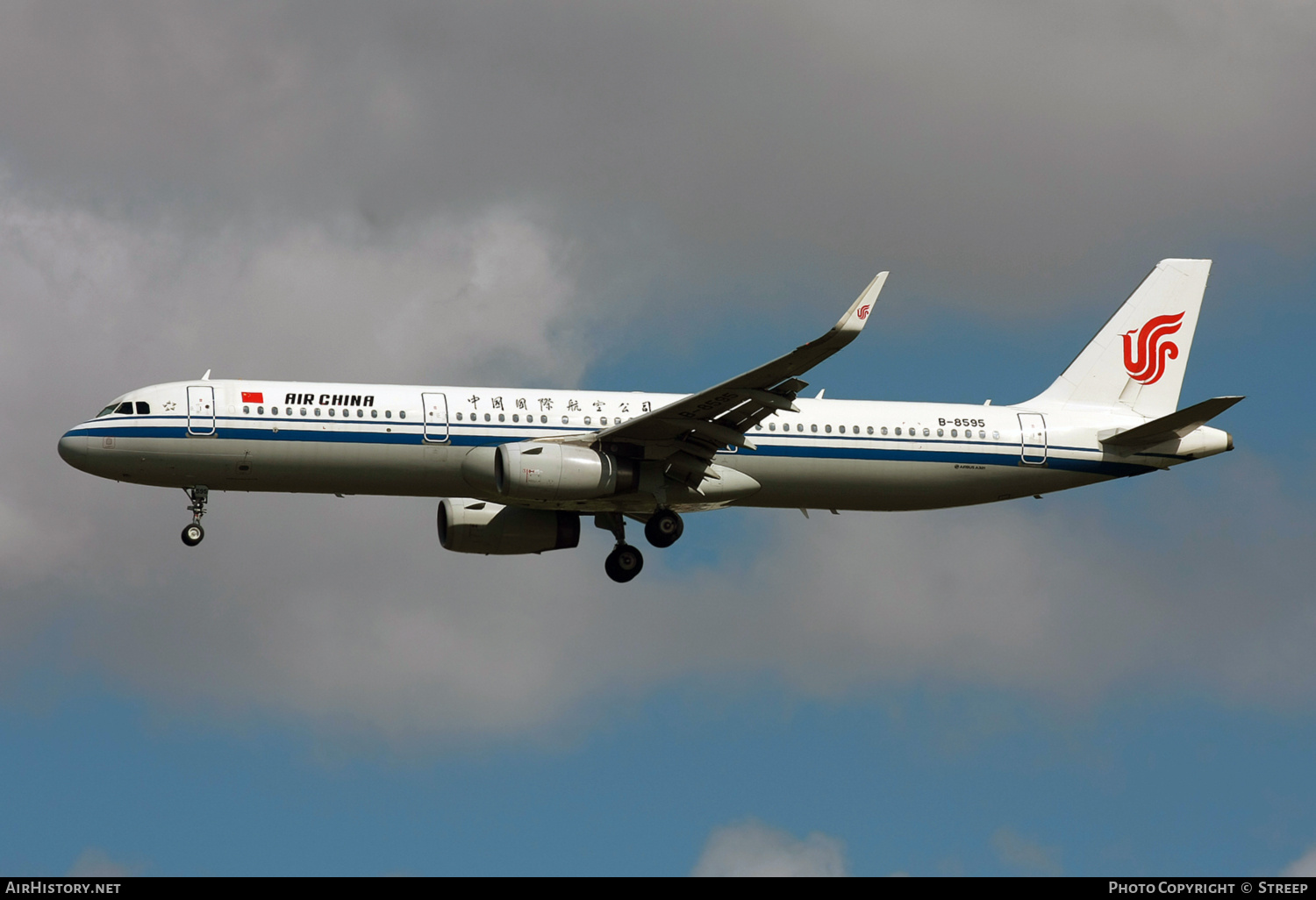 Aircraft Photo of B-8595 | Airbus A321-231 | Air China | AirHistory.net #742091