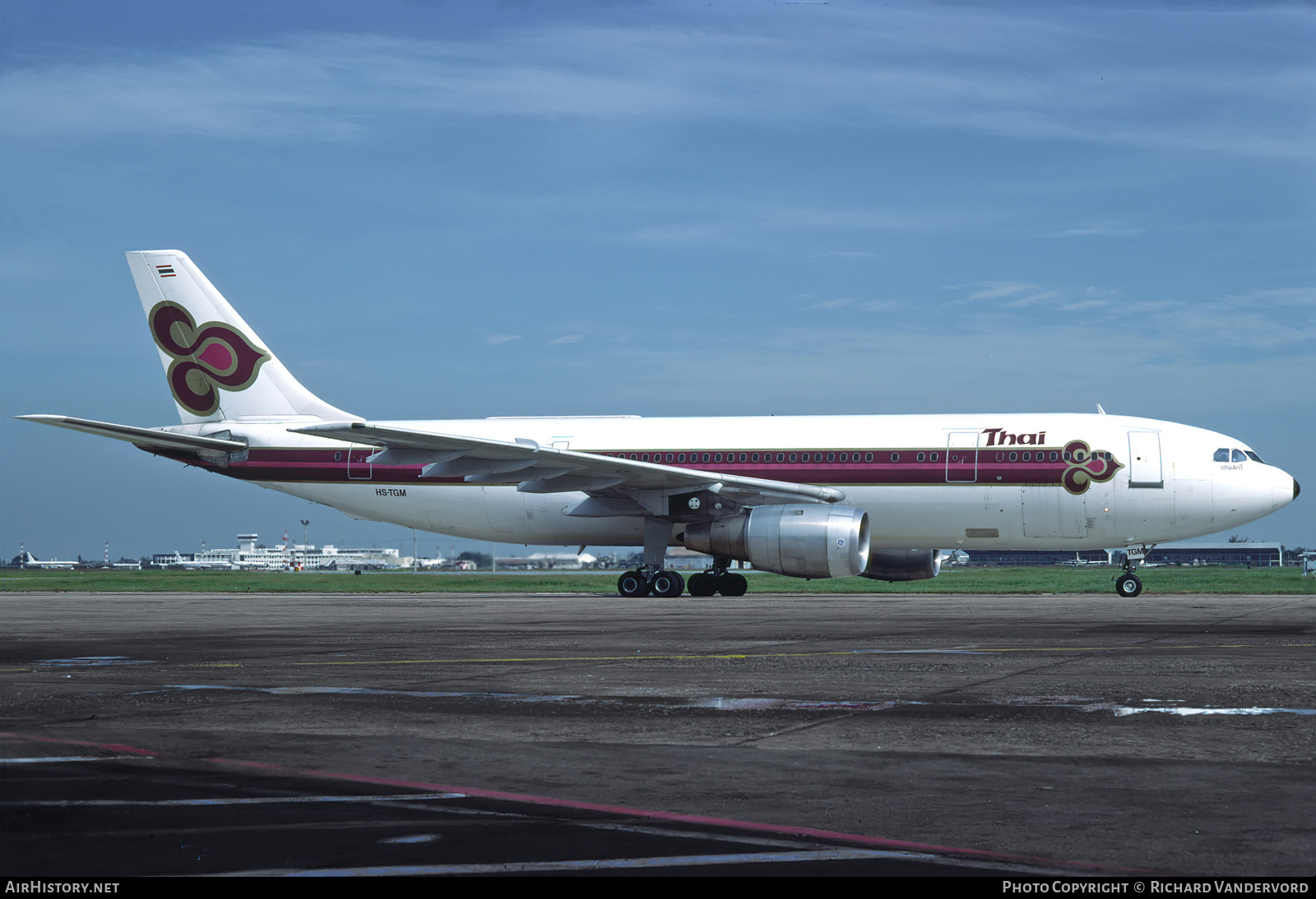 Aircraft Photo of HS-TGM | Airbus A300B4-103 | Thai Airways International | AirHistory.net #742179