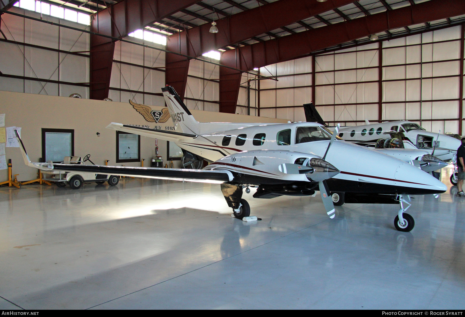 Aircraft Photo of N41ST | Beech B60 Duke | AirHistory.net #742224