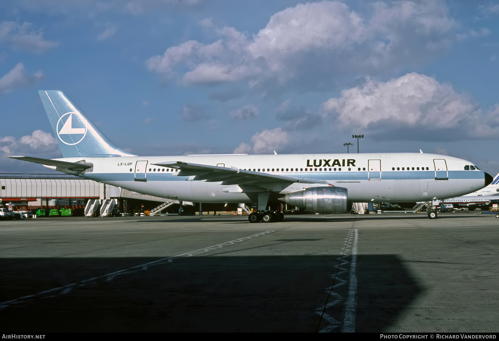 Aircraft Photo of LX-LGP | Airbus A300B4-203 | Luxair | AirHistory.net #742265