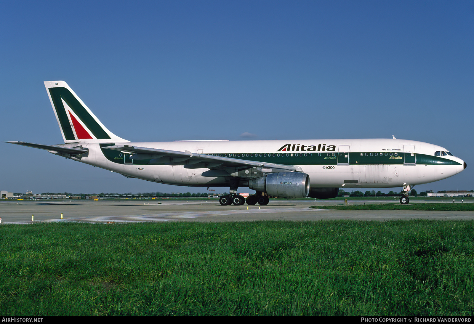 Aircraft Photo of I-BUST | Airbus A300B4-103 | Alitalia | AirHistory.net #742299