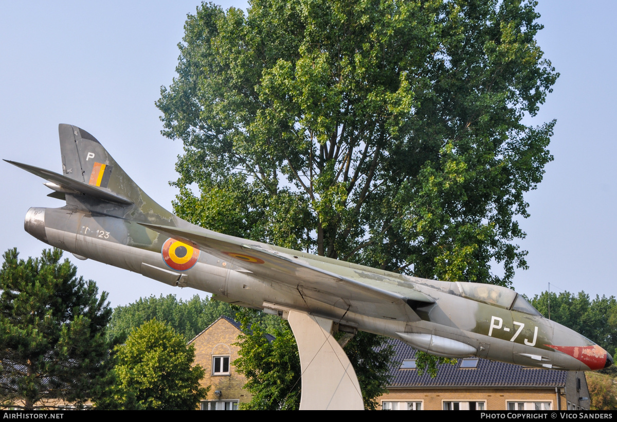 Aircraft Photo of ID123 | Hawker Hunter F4 | Belgium - Air Force | AirHistory.net #742341