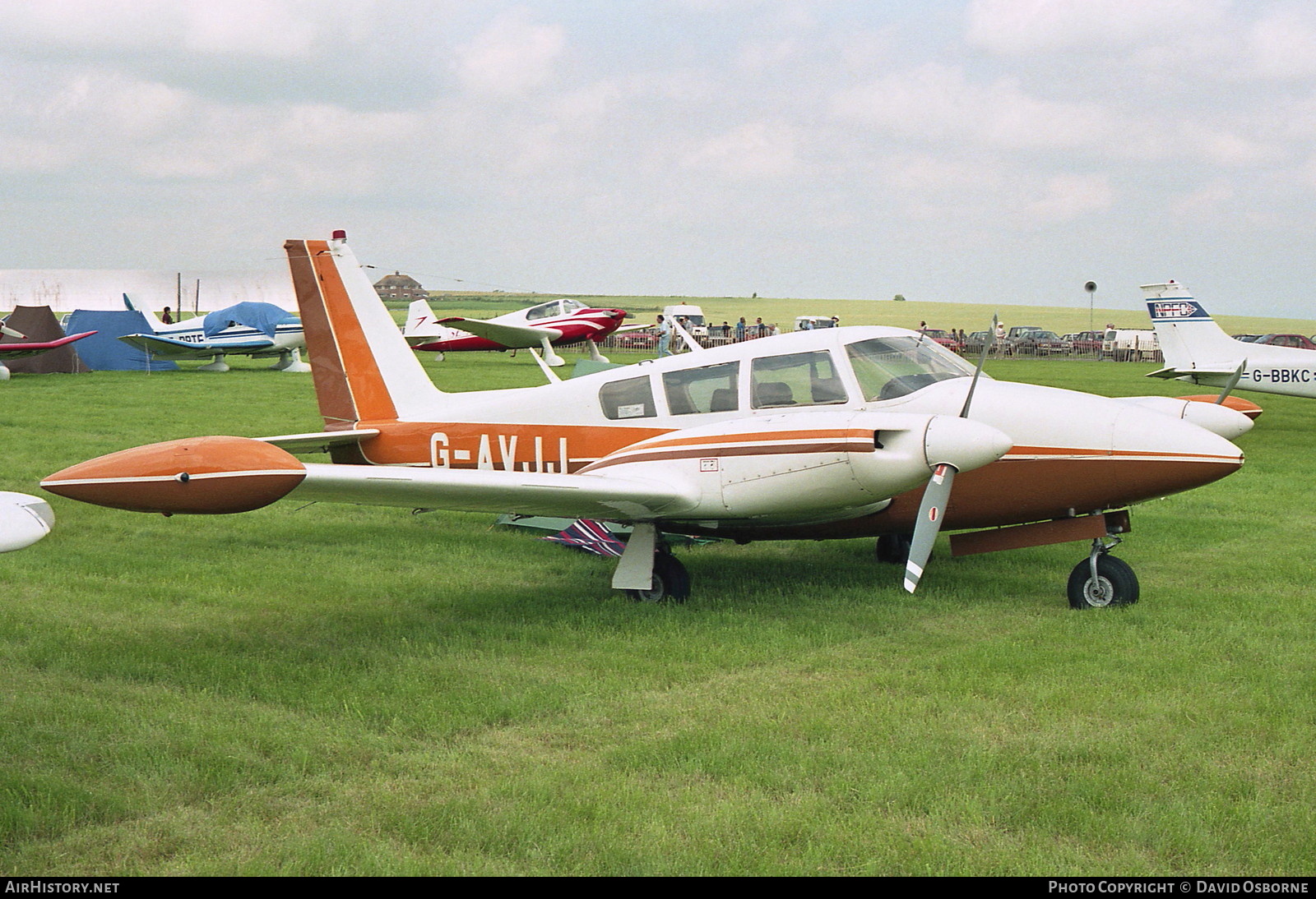 Aircraft Photo of G-AVJJ | Piper PA-30-160 Turbo Twin Comanche | AirHistory.net #742397