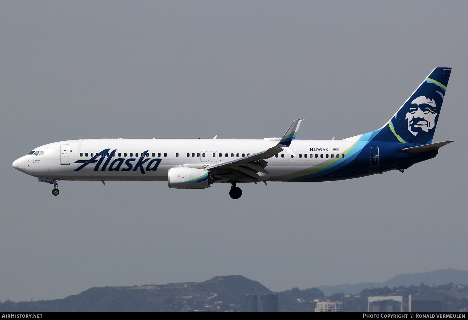 Aircraft Photo of N296AK | Boeing 737-900/ER | Alaska Airlines | AirHistory.net #742428