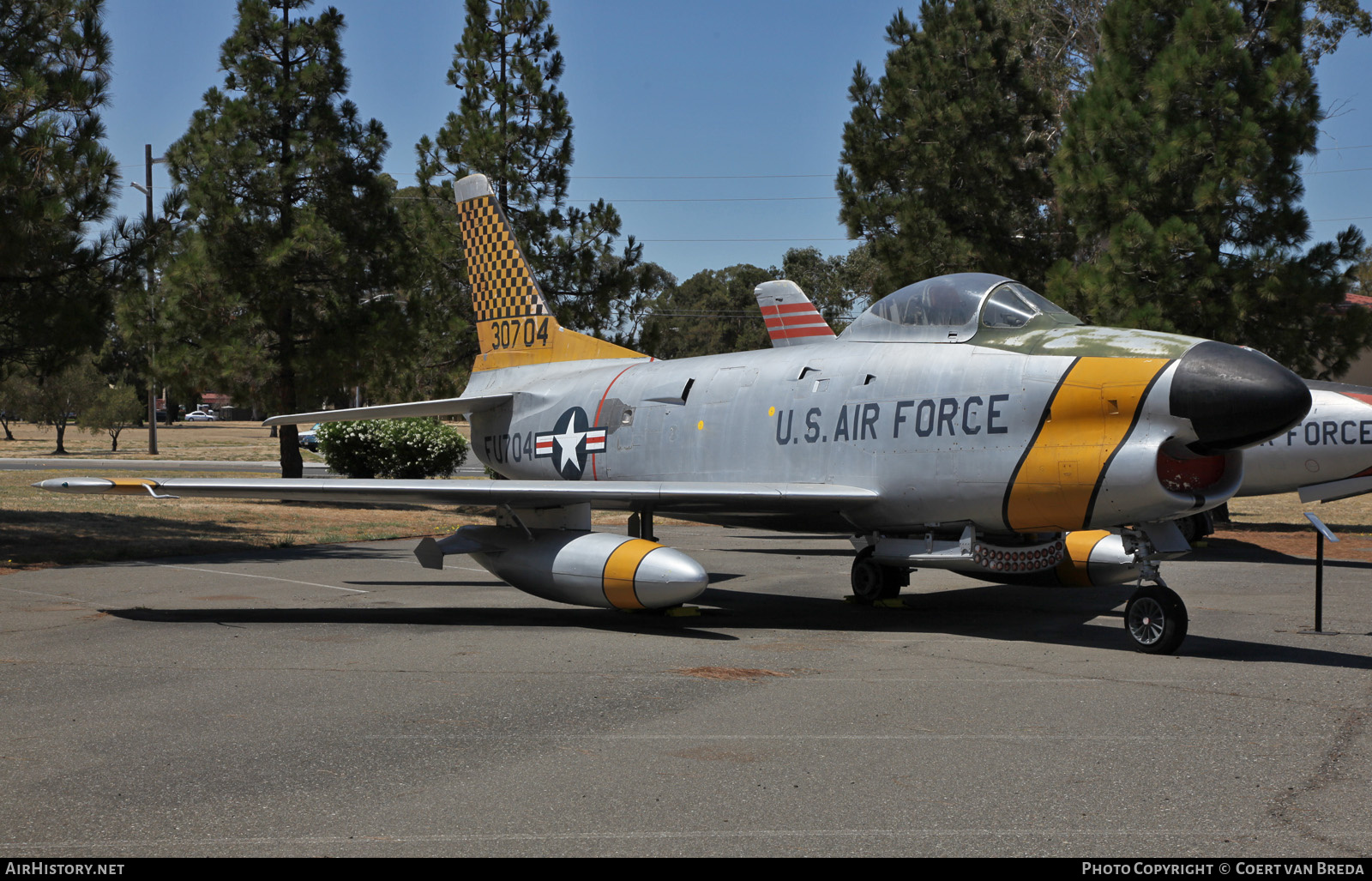 Aircraft Photo of 53-704 / 30704 | North American F-86L Sabre | USA - Air Force | AirHistory.net #742434