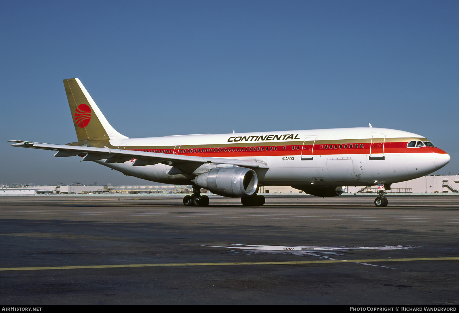 Aircraft Photo of N972C | Airbus A300B4-203 | Continental Airlines | AirHistory.net #742454