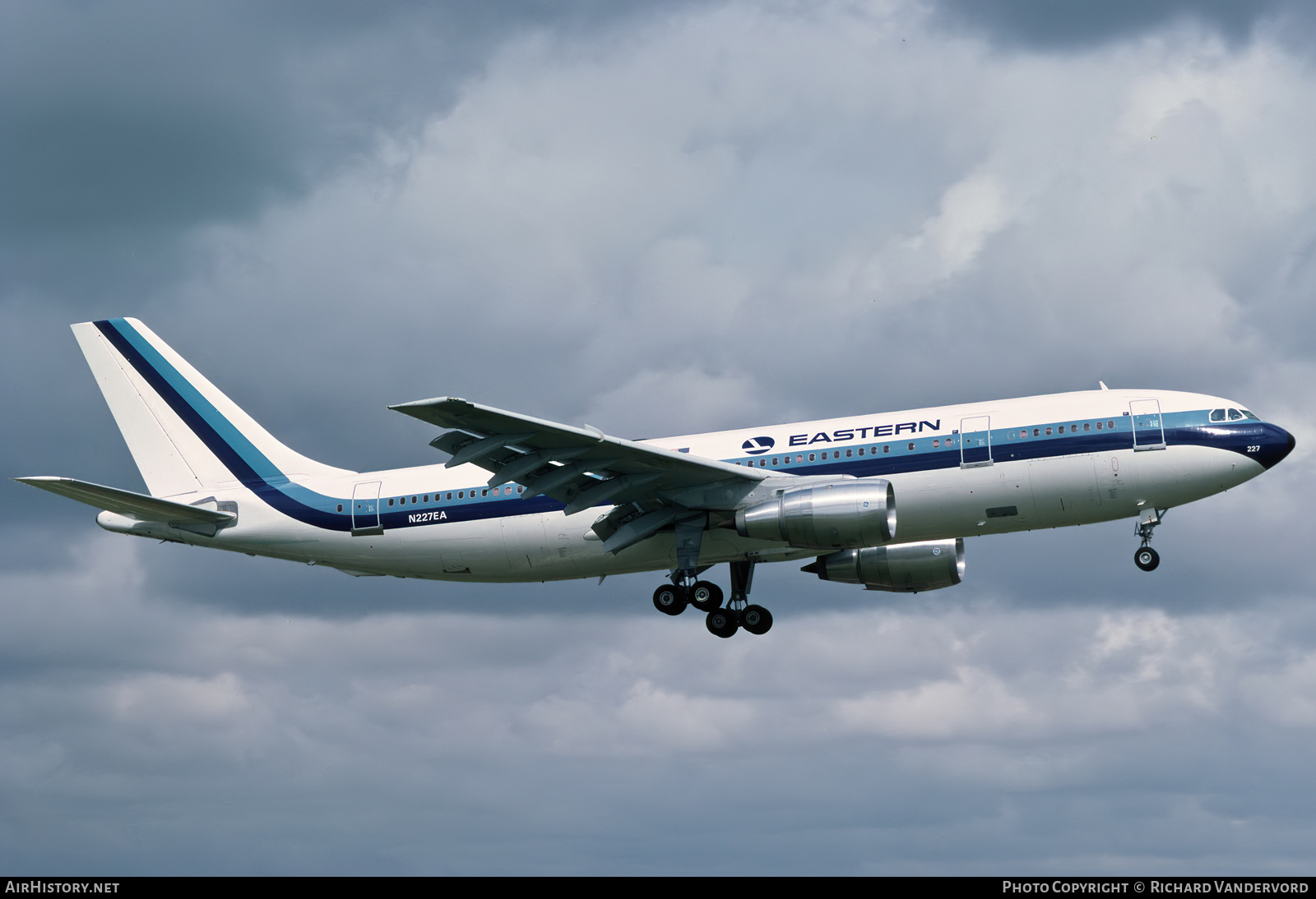 Aircraft Photo of N227EA | Airbus A300B4-203 | Eastern Air Lines | AirHistory.net #742521