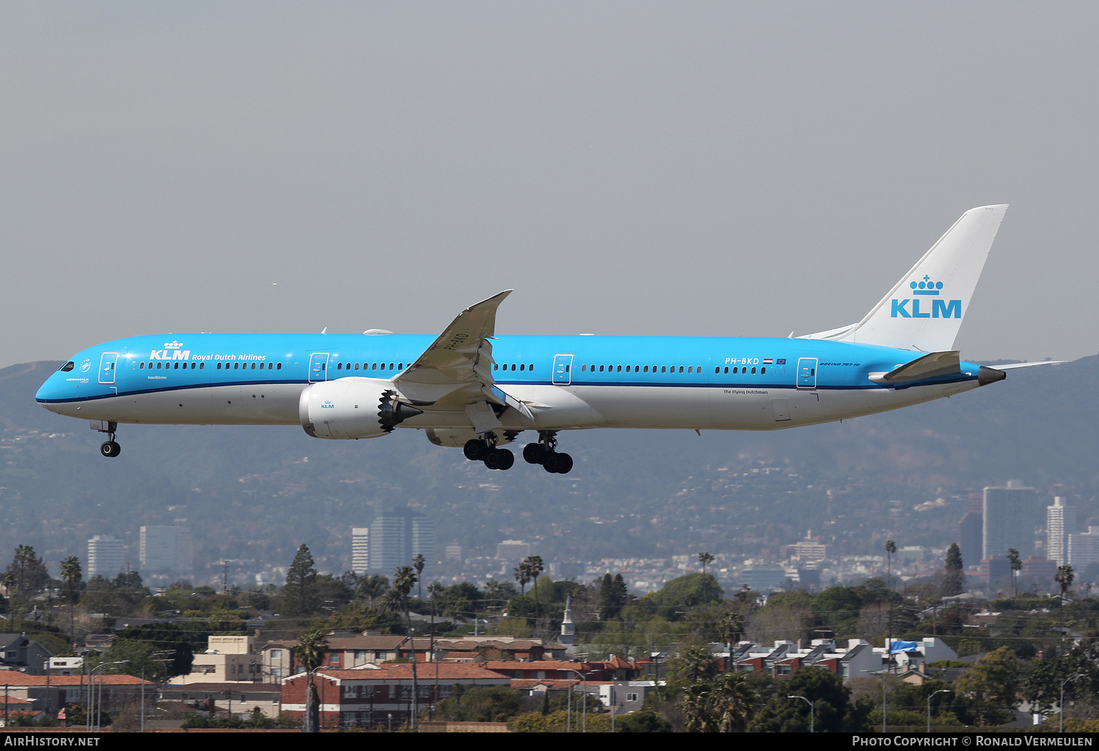 Aircraft Photo of PH-BKD | Boeing 787-10 Dreamliner | KLM - Royal Dutch Airlines | AirHistory.net #742550