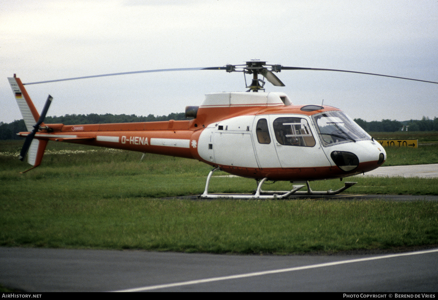 Aircraft Photo of D-HENA | Aerospatiale AS-350B Ecureuil | AirHistory.net #742634
