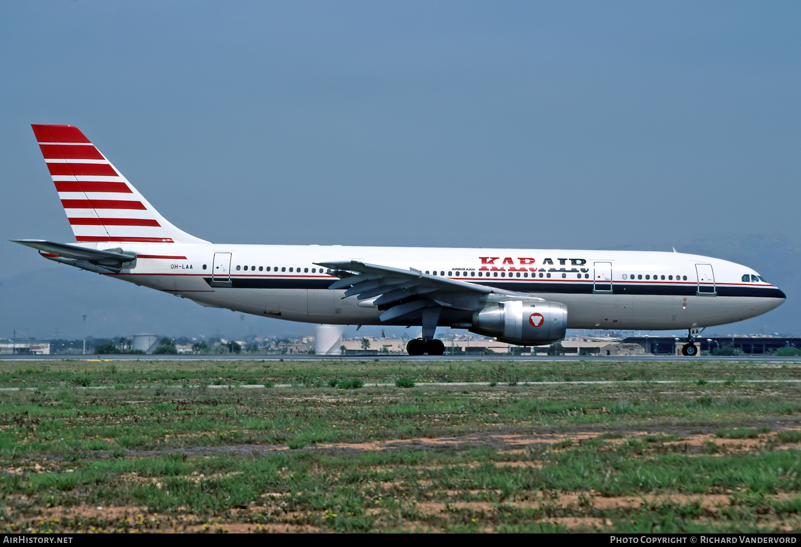 Aircraft Photo of OH-LAA | Airbus A300B4-203FF | Kar-Air | AirHistory.net #742642