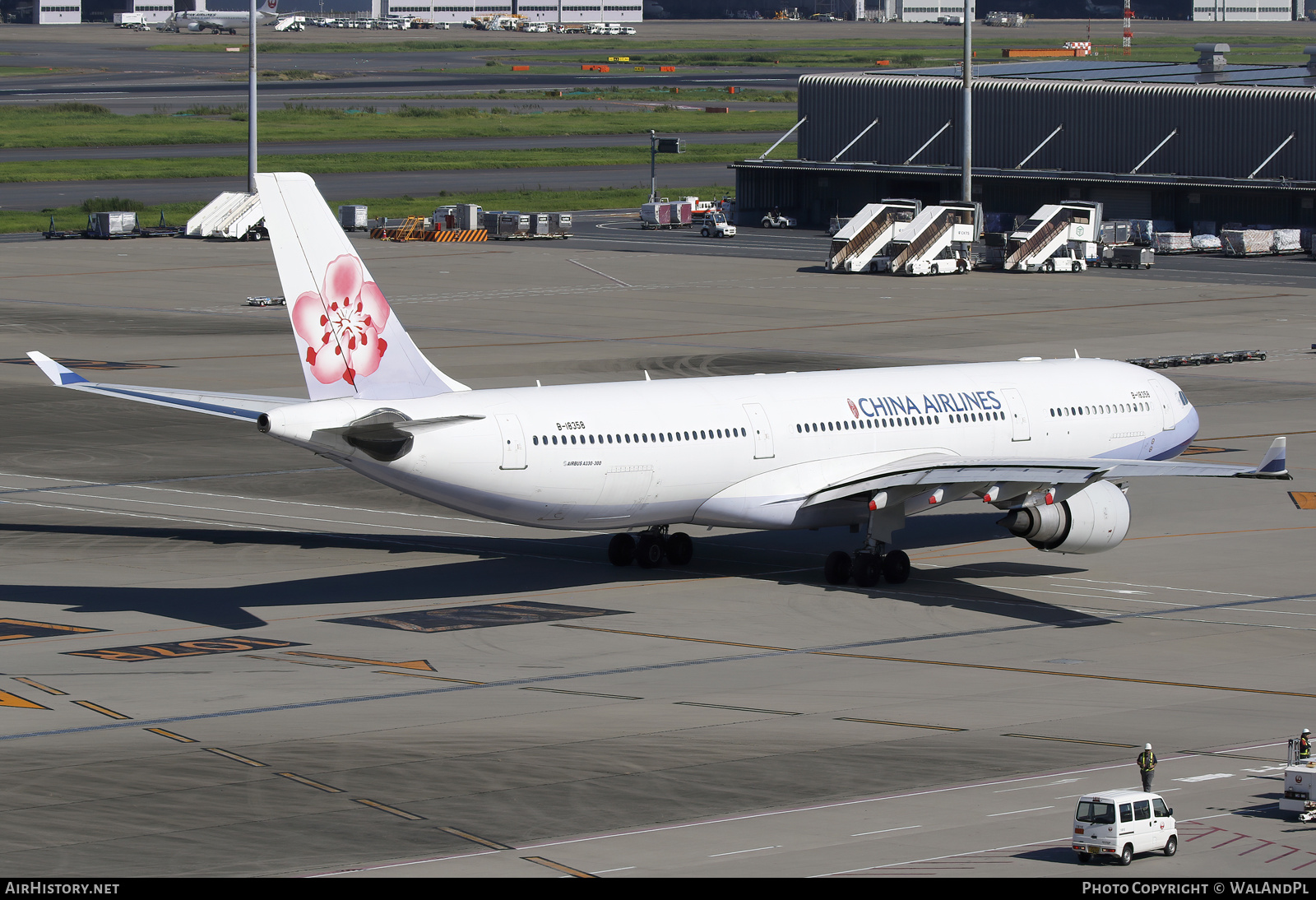 Aircraft Photo of B-18358 | Airbus A330-302E | China Airlines | AirHistory.net #742703