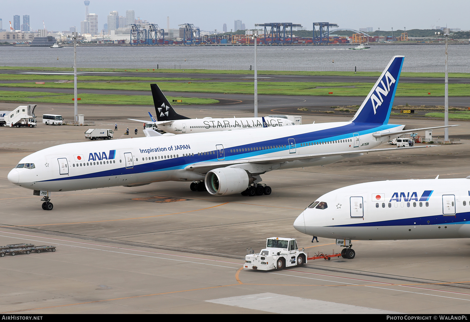 Aircraft Photo of JA753A | Boeing 777-381 | All Nippon Airways - ANA | AirHistory.net #742713