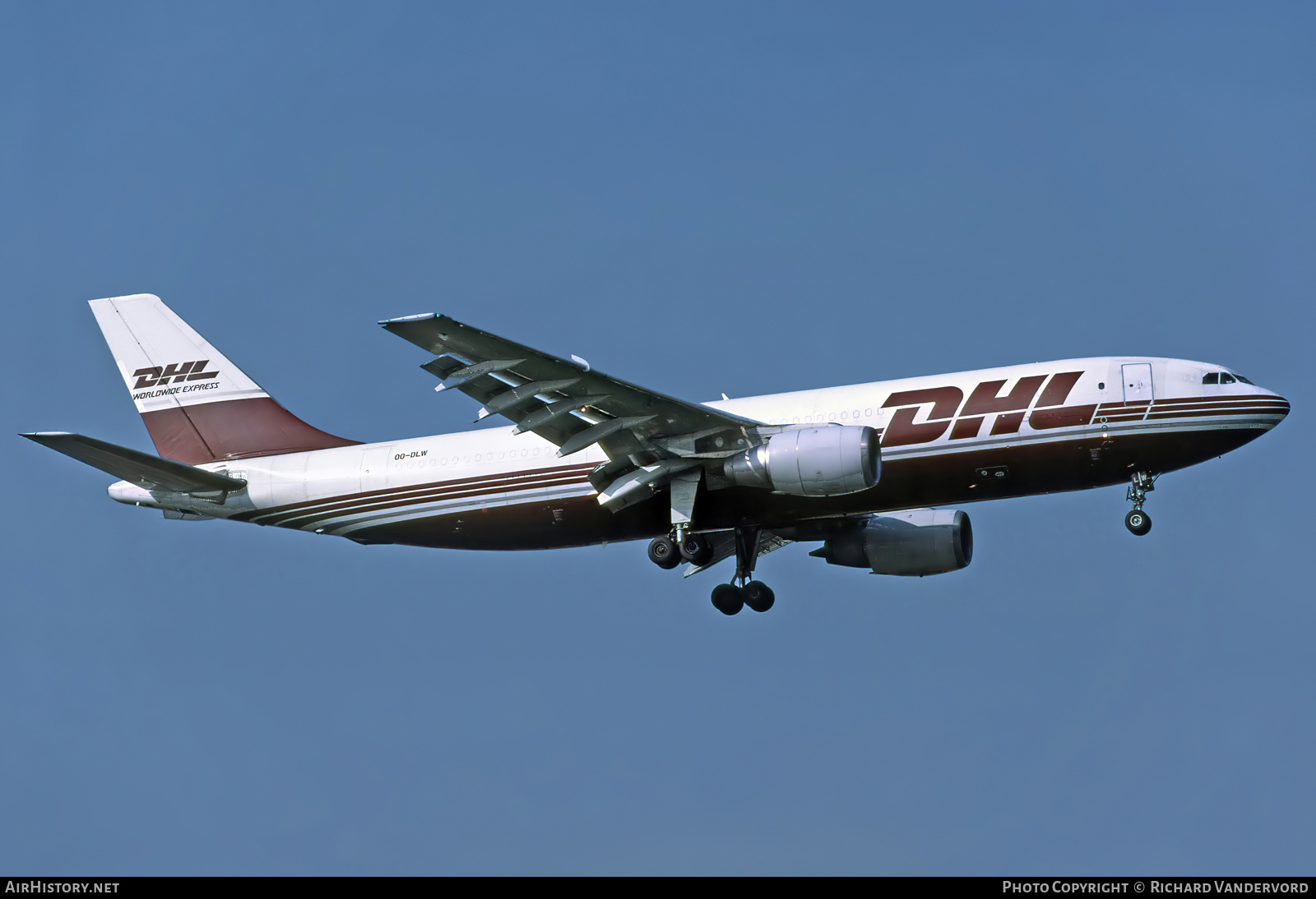 Aircraft Photo of OO-DLW | Airbus A300B4-203(F) | DHL Worldwide Express | AirHistory.net #742720