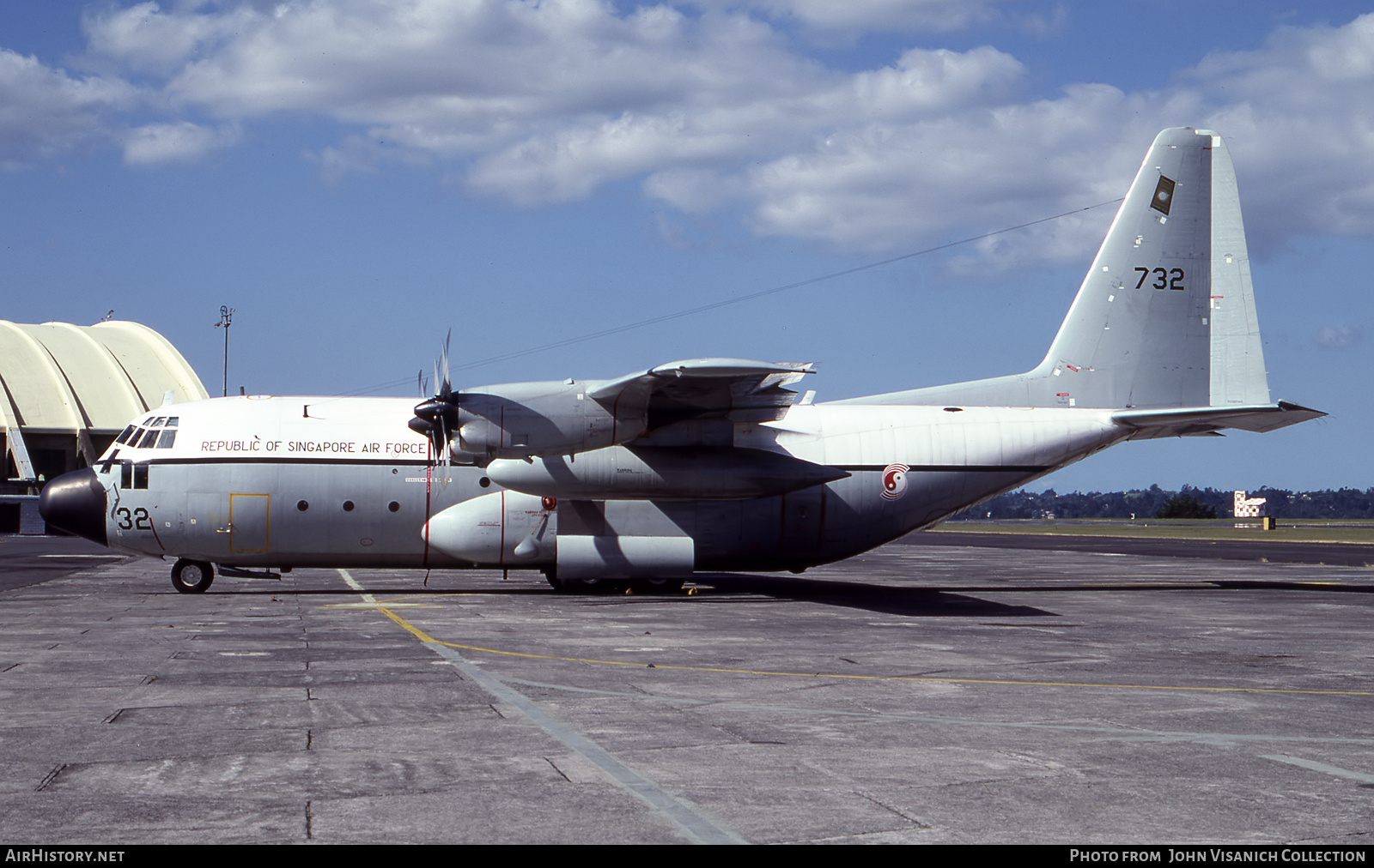 Aircraft Photo of 732 | Lockheed C-130H-30 Hercules (L-382) | Singapore - Air Force | AirHistory.net #742734