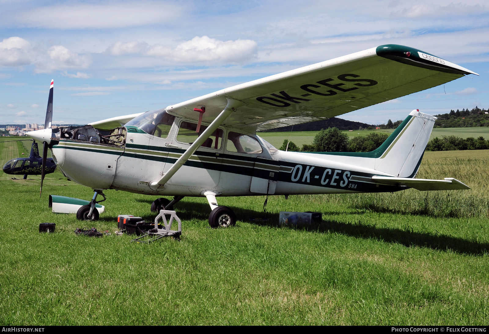 Aircraft Photo of OK-CES | Cessna 172N | AirHistory.net #742799