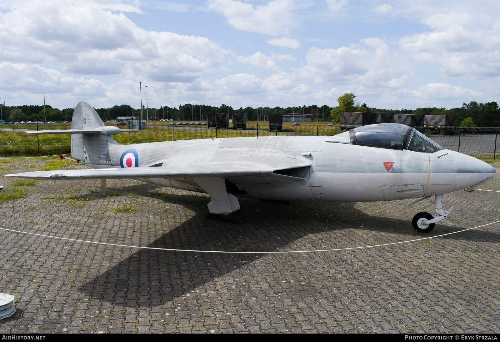 Aircraft Photo of WV865 | Hawker Sea Hawk FGA6 | UK - Navy | AirHistory.net #742812