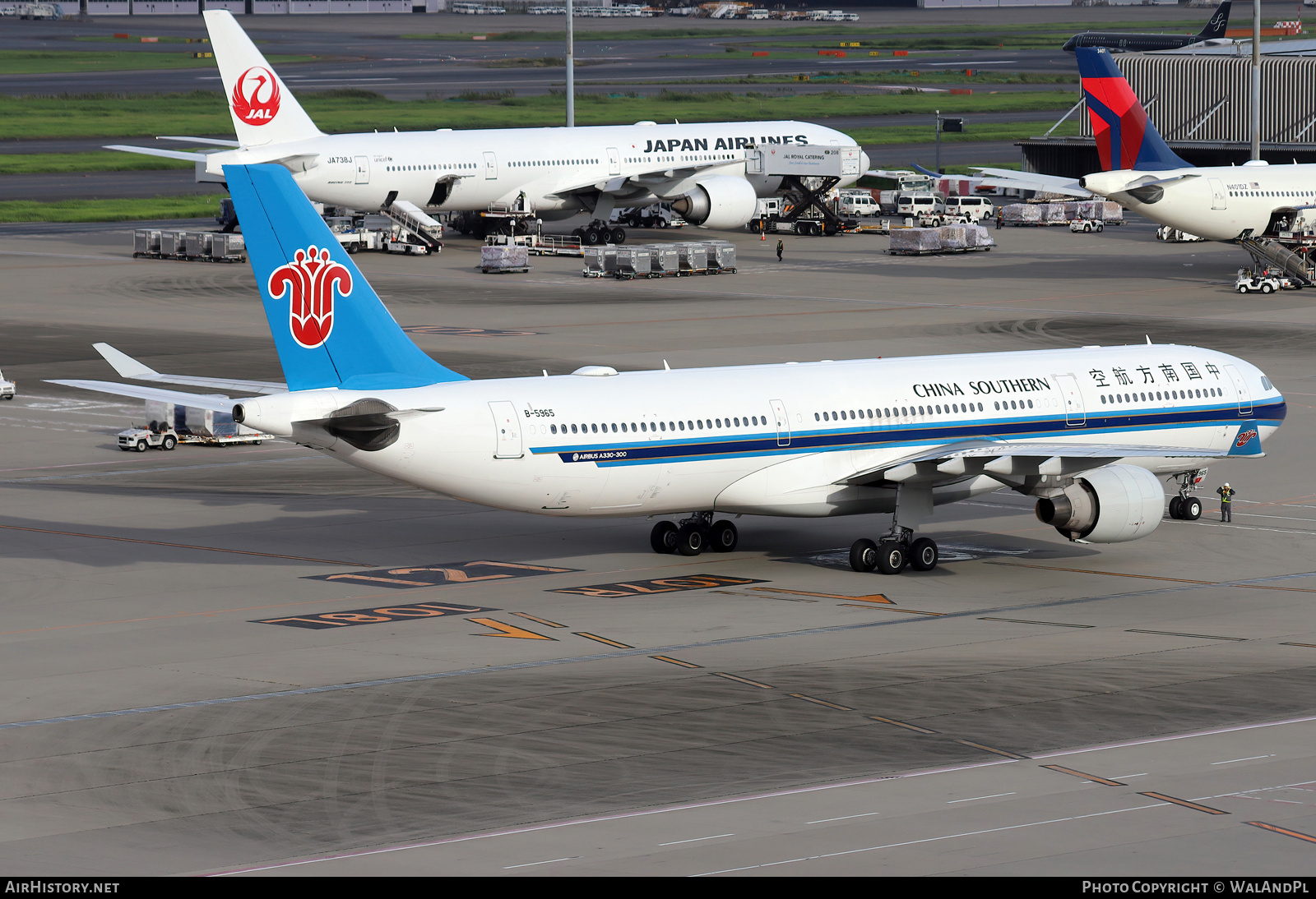 Aircraft Photo of B-5965 | Airbus A330-323E | China Southern Airlines | AirHistory.net #742841