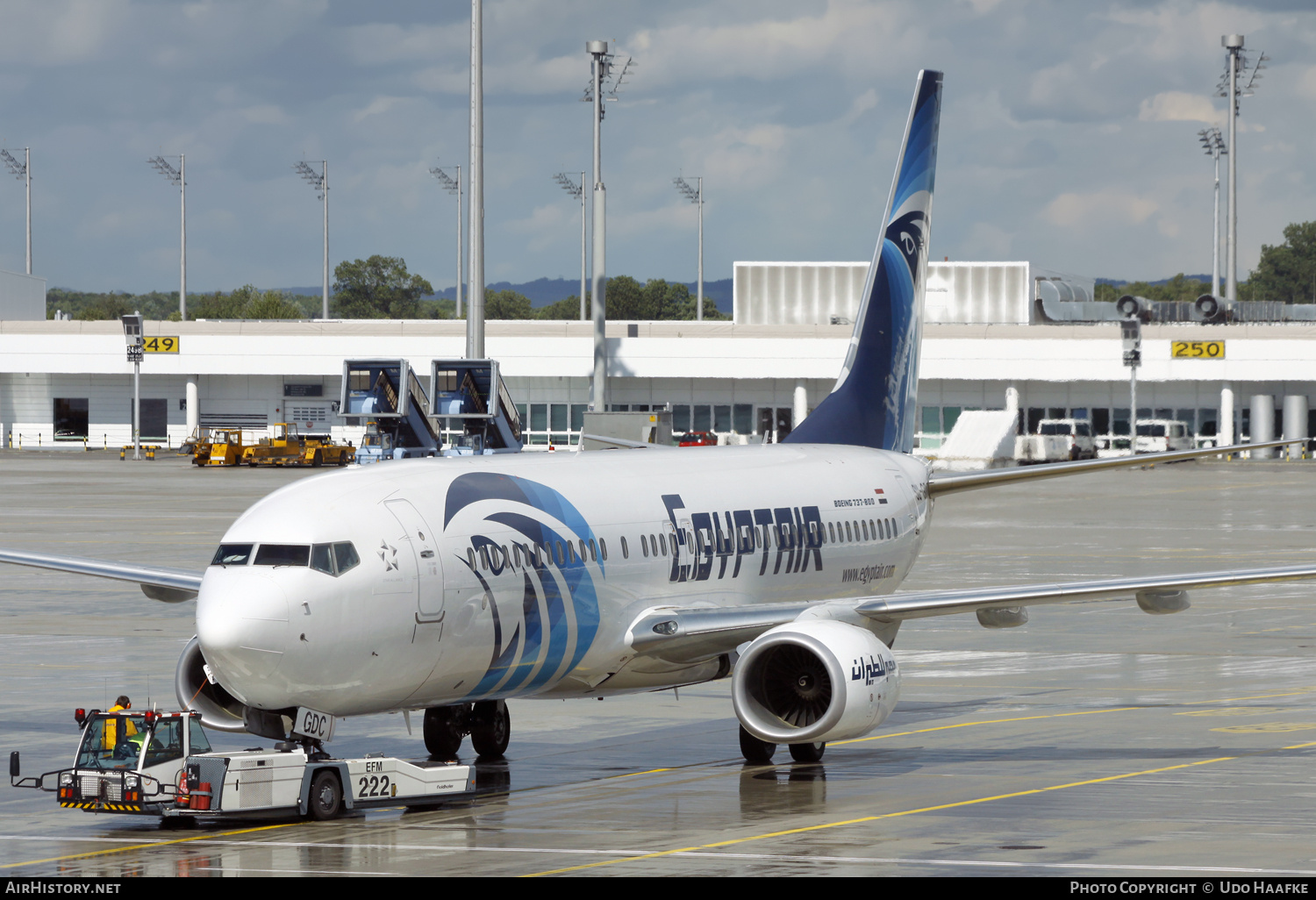 Aircraft Photo of SU-GDC | Boeing 737-866 | EgyptAir | AirHistory.net #742881