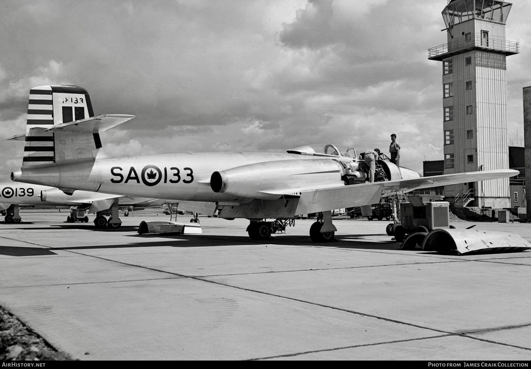 Aircraft Photo of 18133 | Avro Canada CF-100 Canuck Mk.3B | Canada - Air Force | AirHistory.net #742937